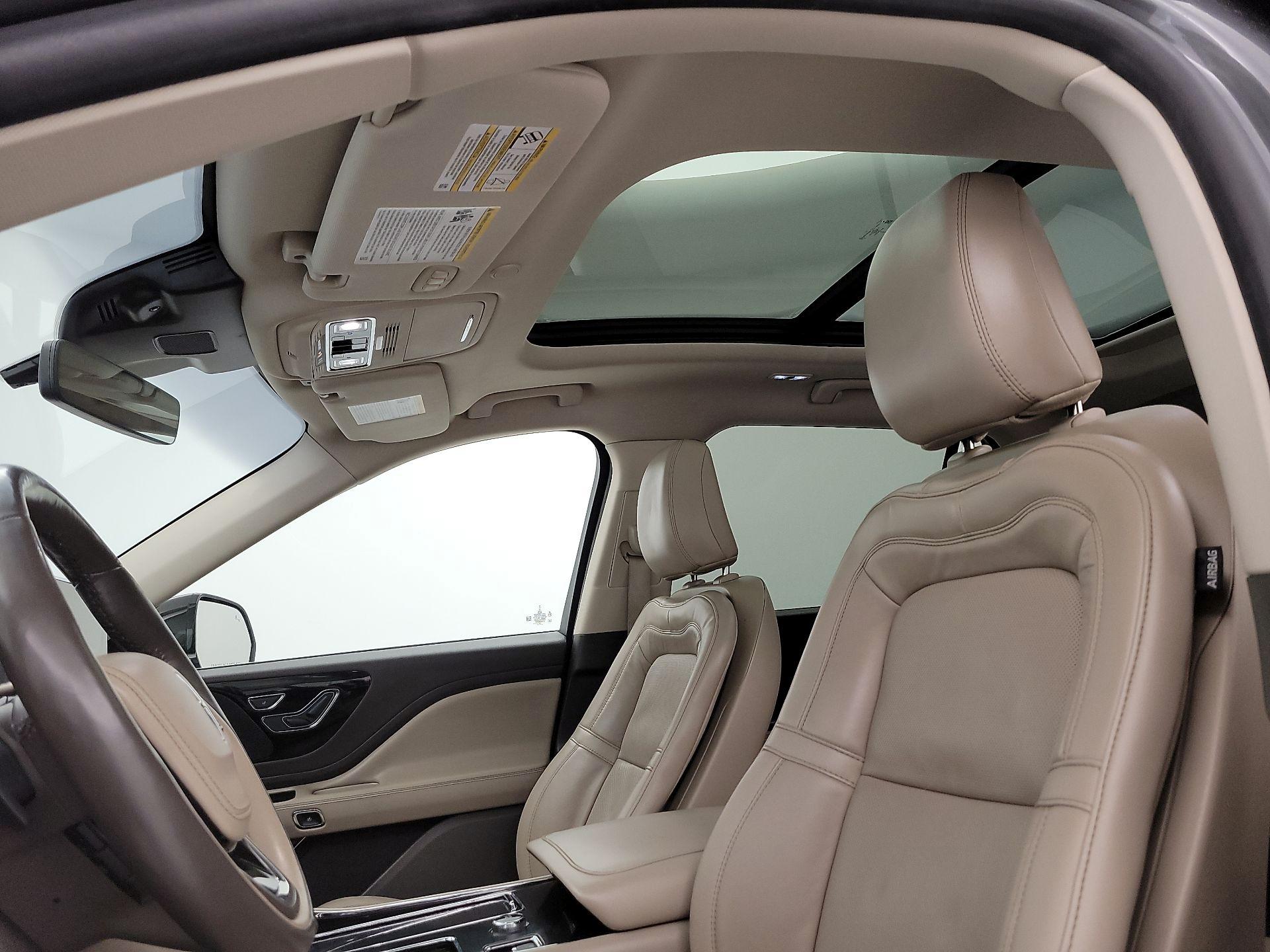 Thumbnail: 2023 Lincoln Aviator - 20