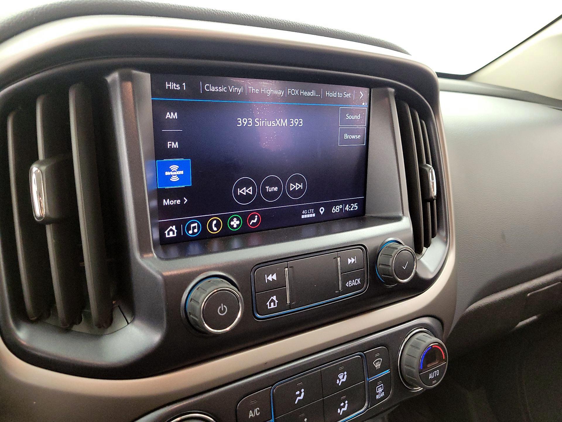 Thumbnail: 2019 Chevrolet Colorado - 15