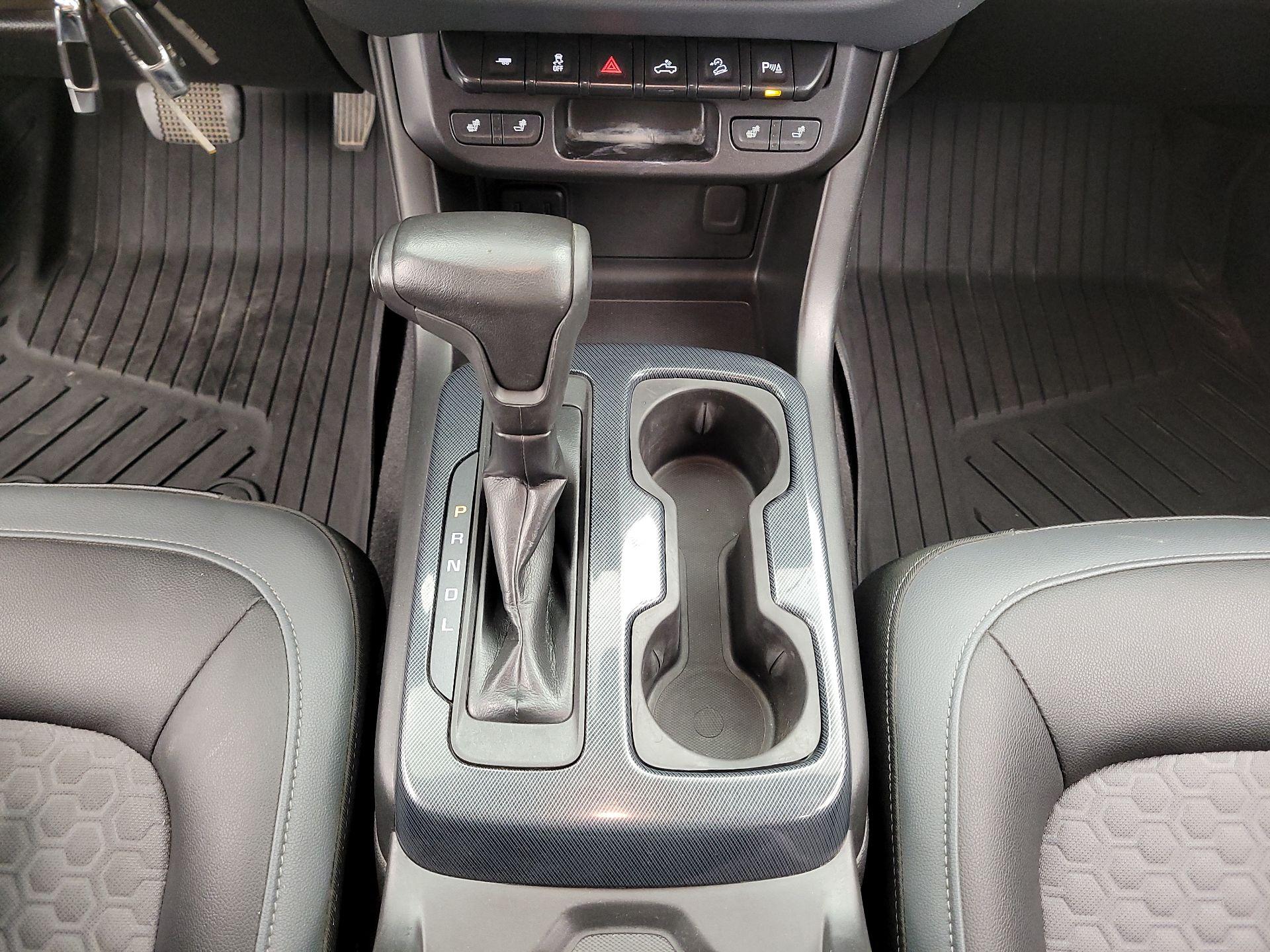 Thumbnail: 2019 Chevrolet Colorado - 17