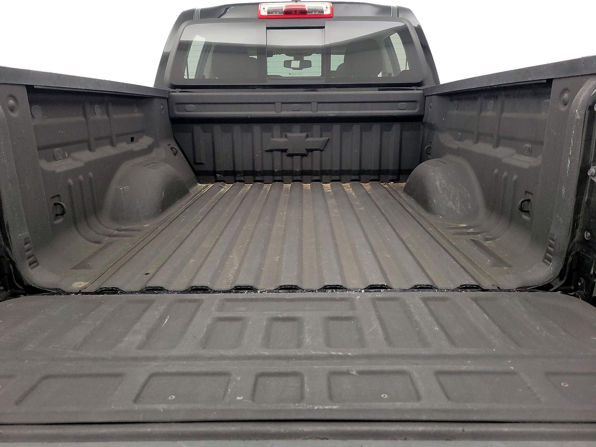 Thumbnail: 2019 Chevrolet Colorado - 20