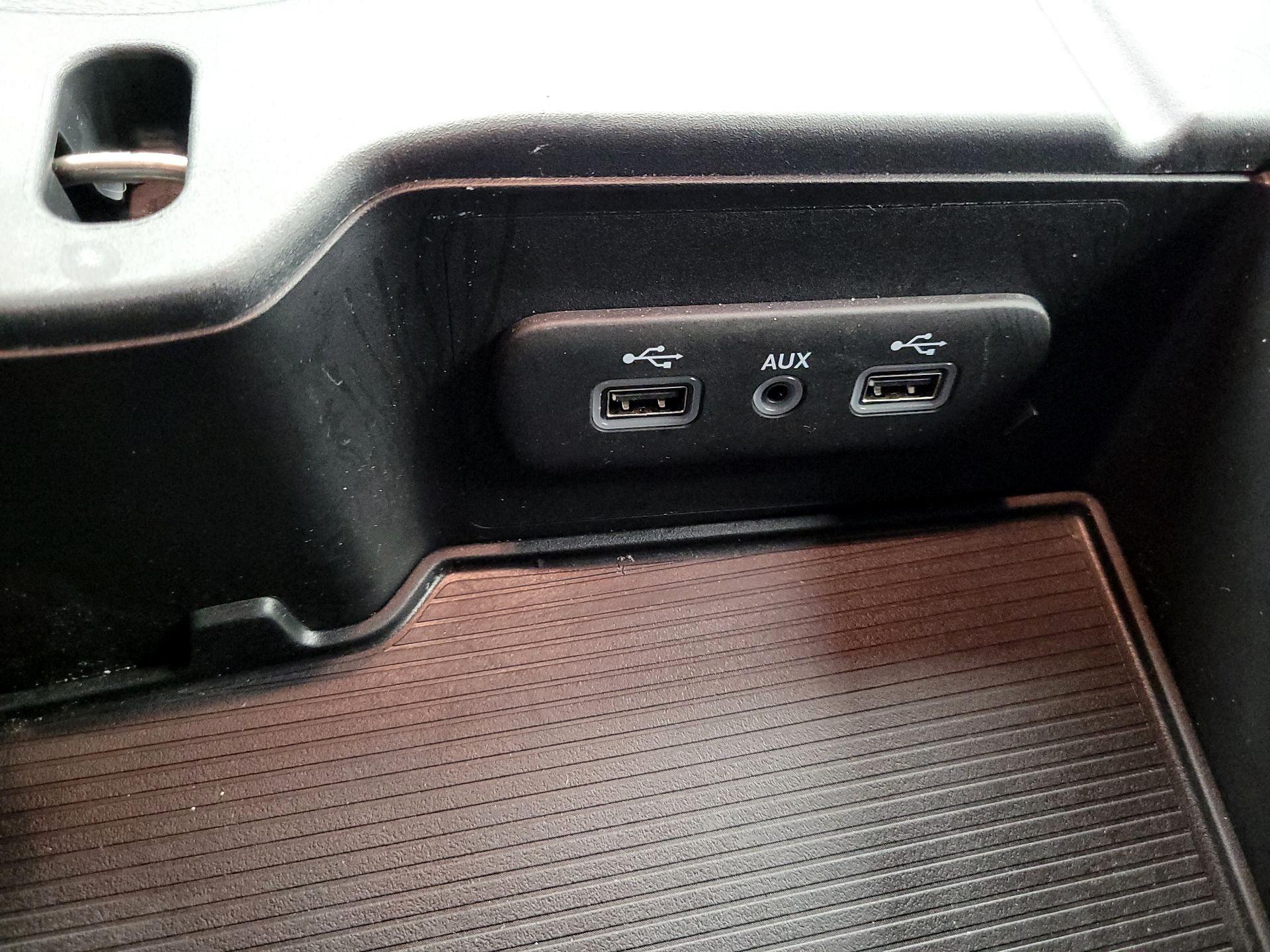 Thumbnail: 2022 RAM 1500 Classic - 18