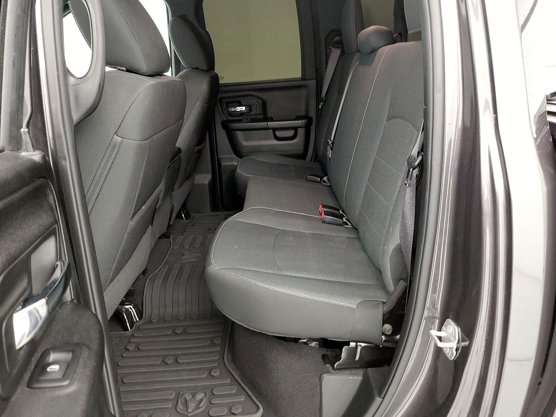 Thumbnail: 2022 RAM 1500 Classic - 19