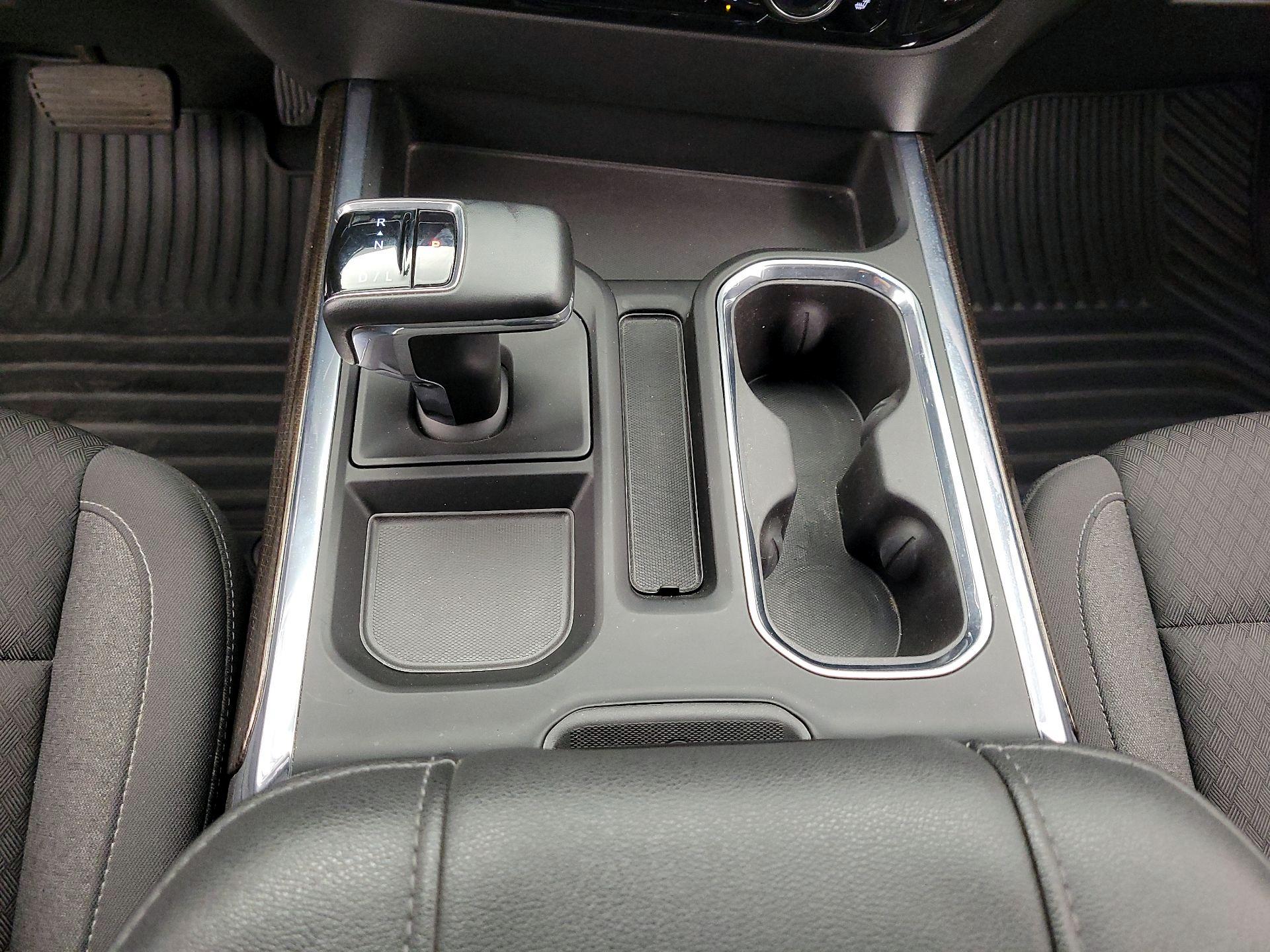 Thumbnail: 2024 Chevrolet Silverado 1500 - 17