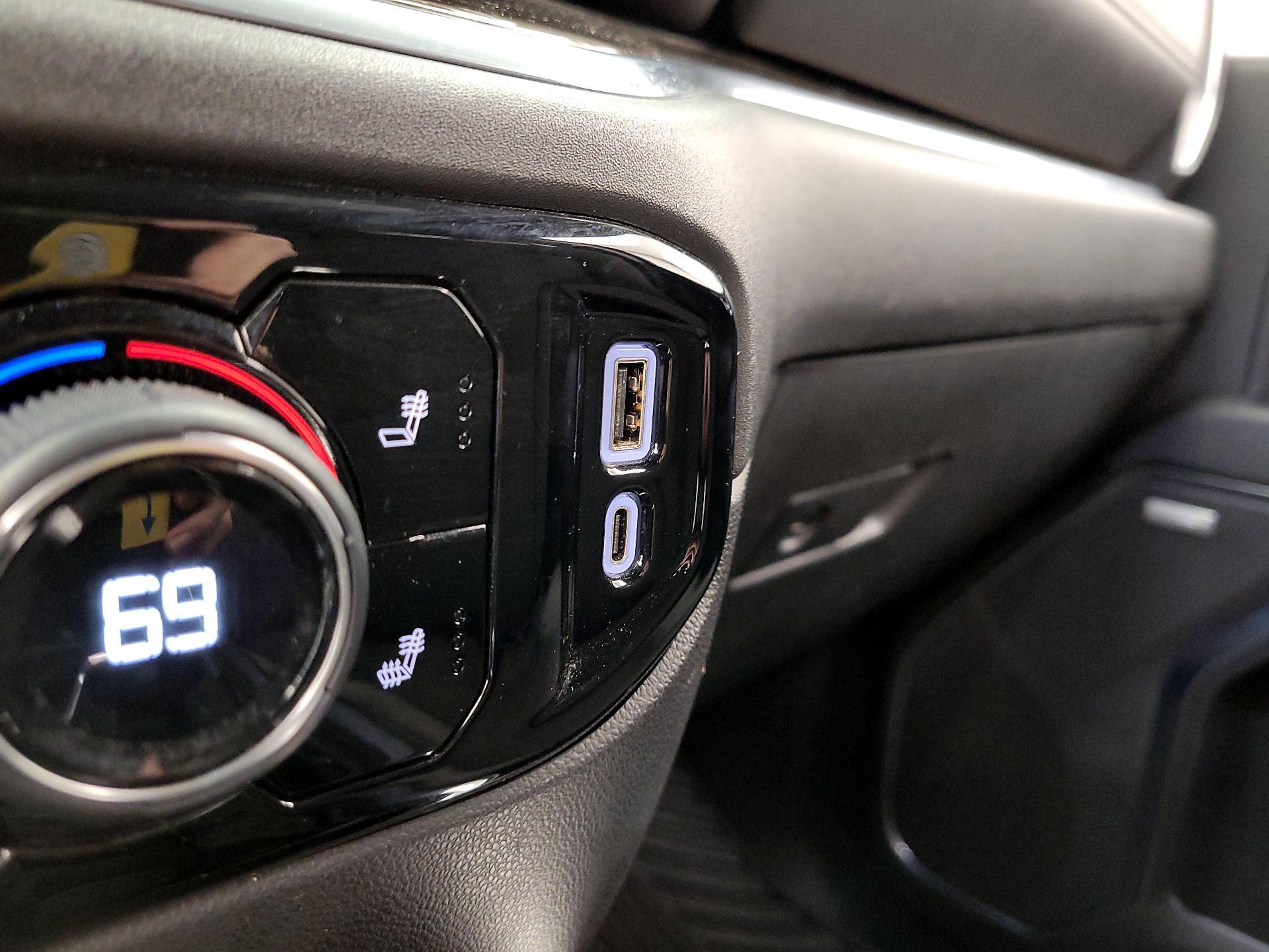 Thumbnail: 2024 Chevrolet Silverado 1500 - 18