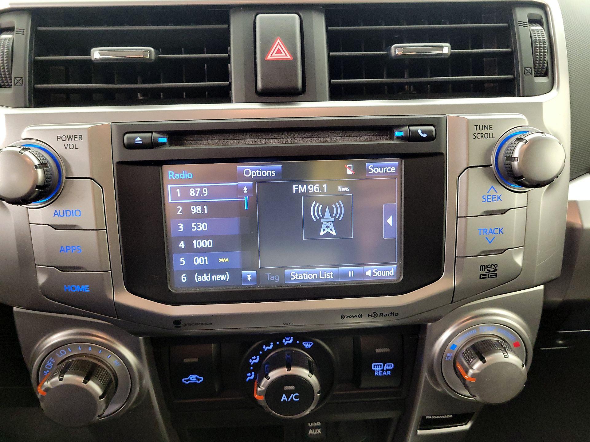 Thumbnail: 2019 Toyota 4Runner - 16