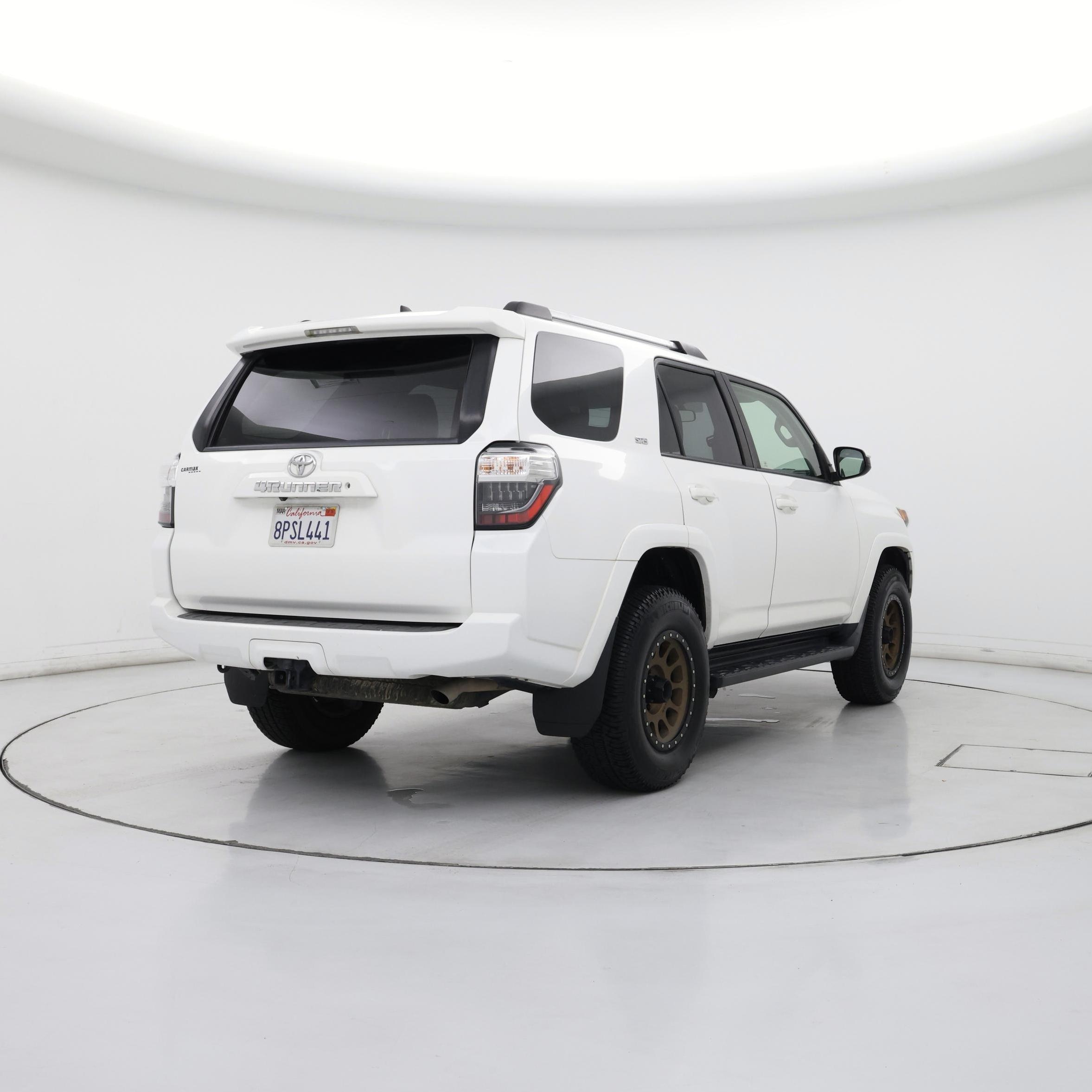 Thumbnail: 2019 Toyota 4Runner - 8