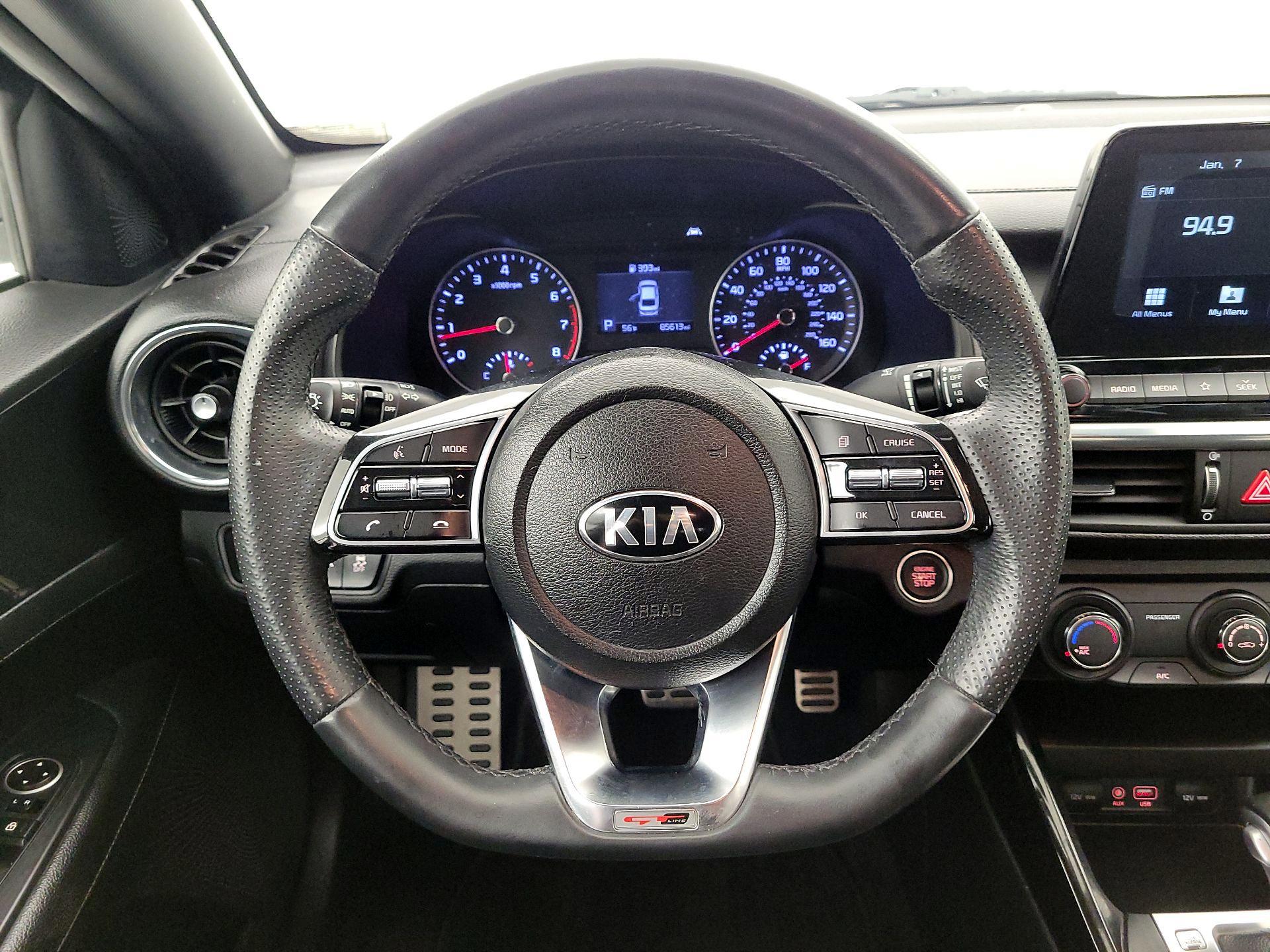 Thumbnail: 2020 Kia Forte - 10