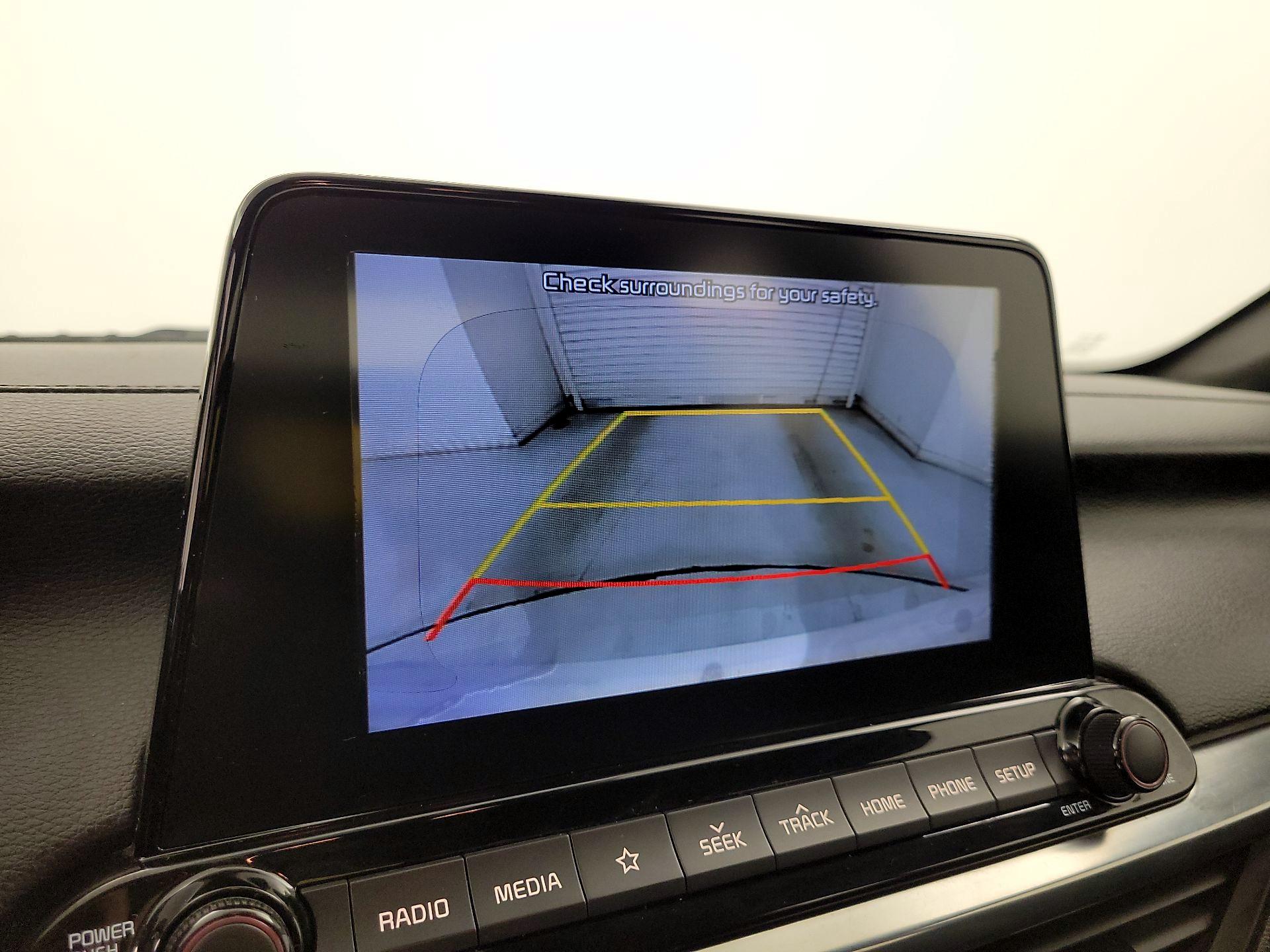 Thumbnail: 2020 Kia Forte - 14