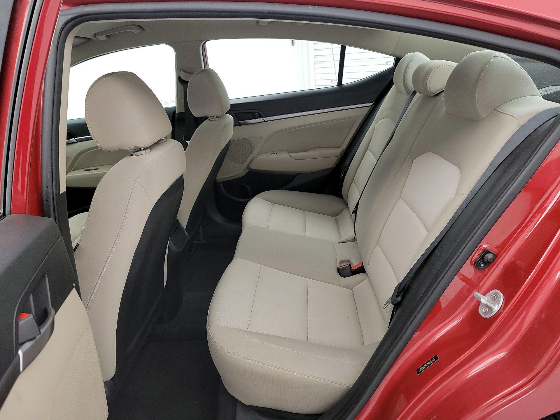 Thumbnail: 2018 Hyundai Elantra - 19