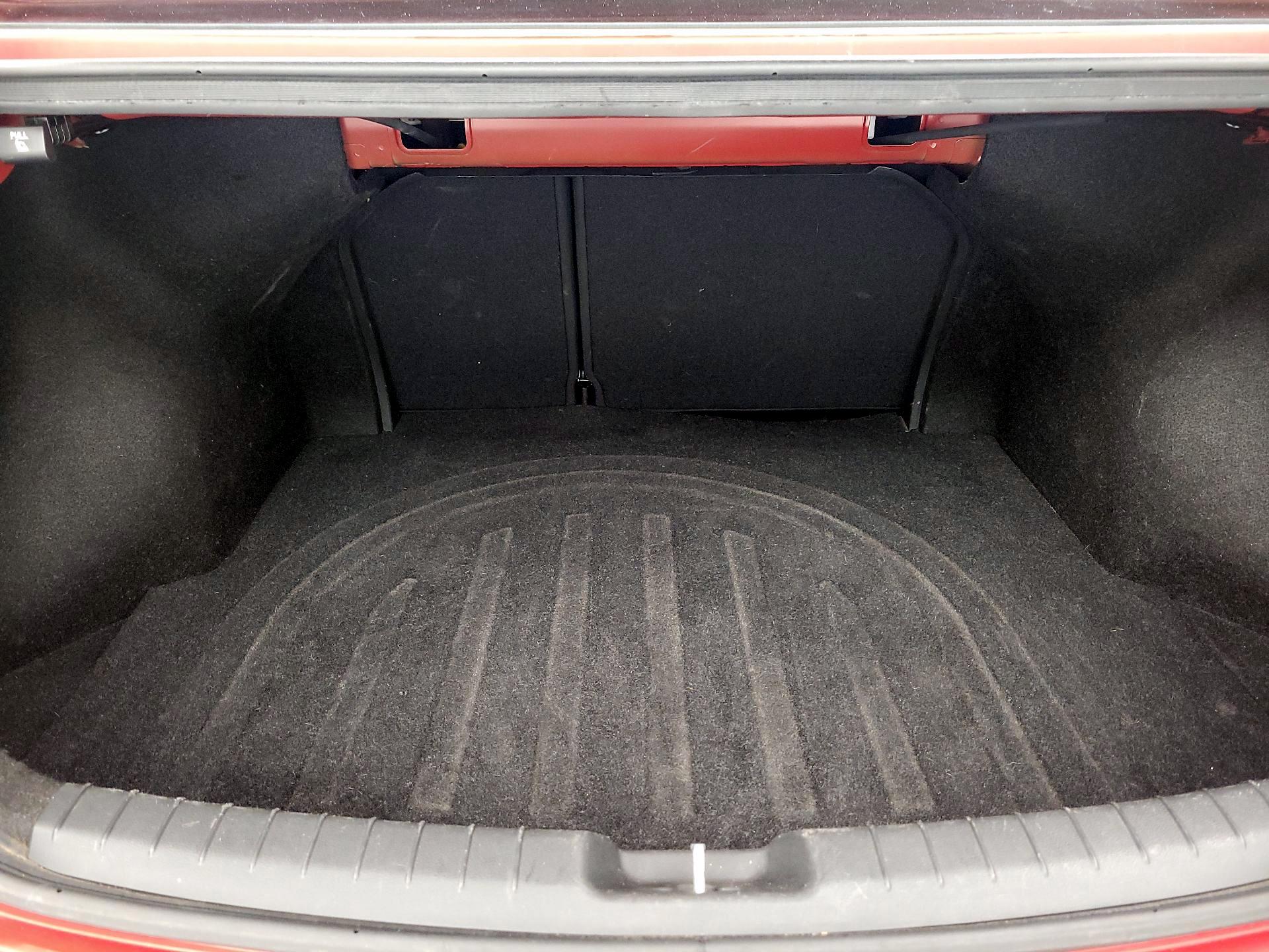 Thumbnail: 2018 Hyundai Elantra - 20