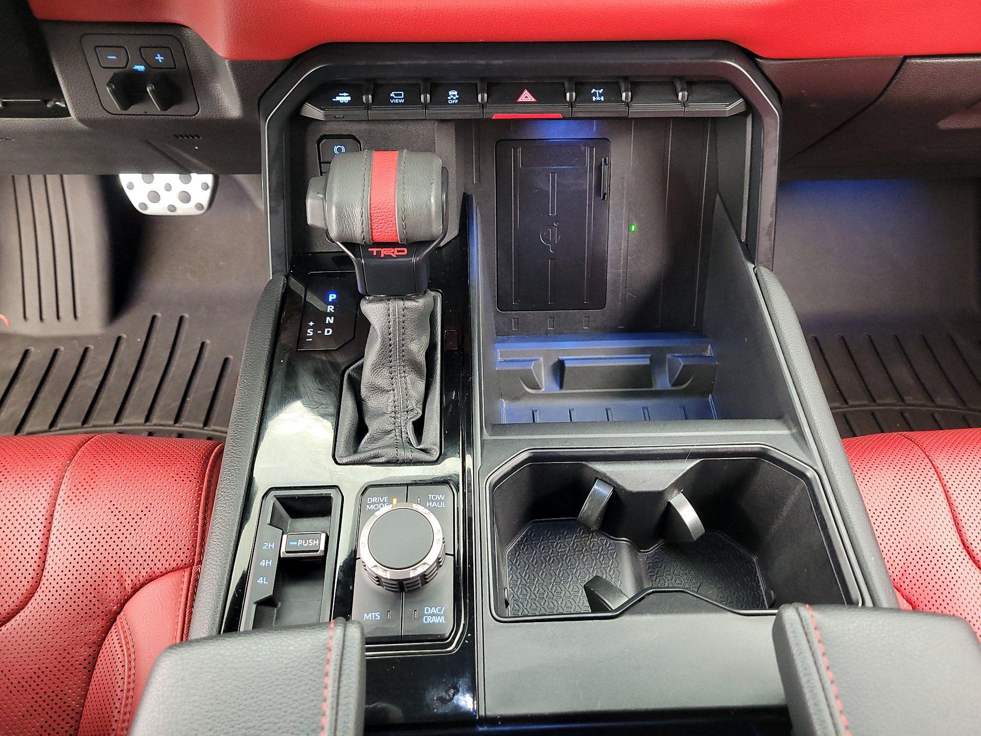 Thumbnail: 2024 Toyota Tundra - 18