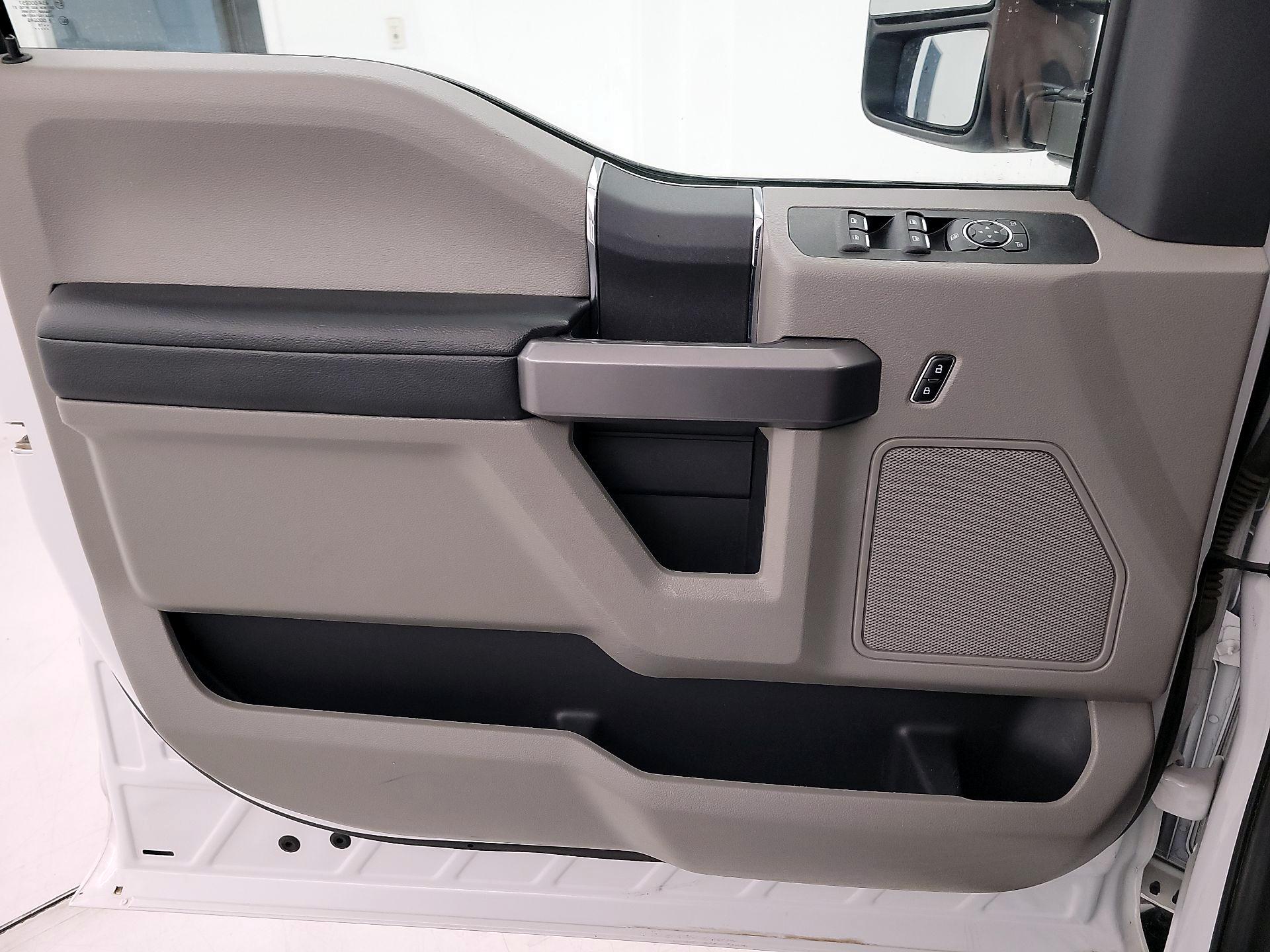 Thumbnail: 2019 Ford F-250 - 12