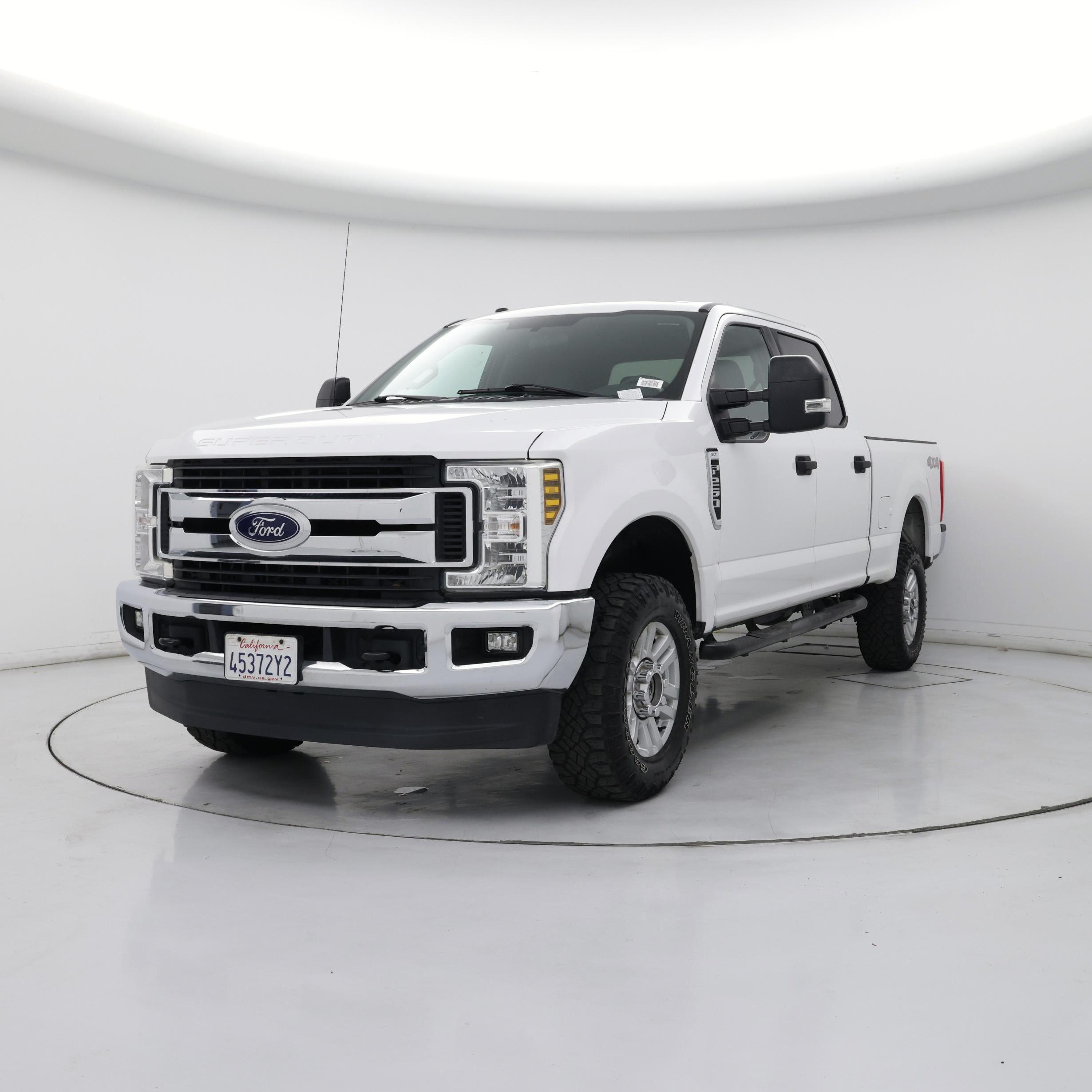 Thumbnail: 2019 Ford F-250 - 4