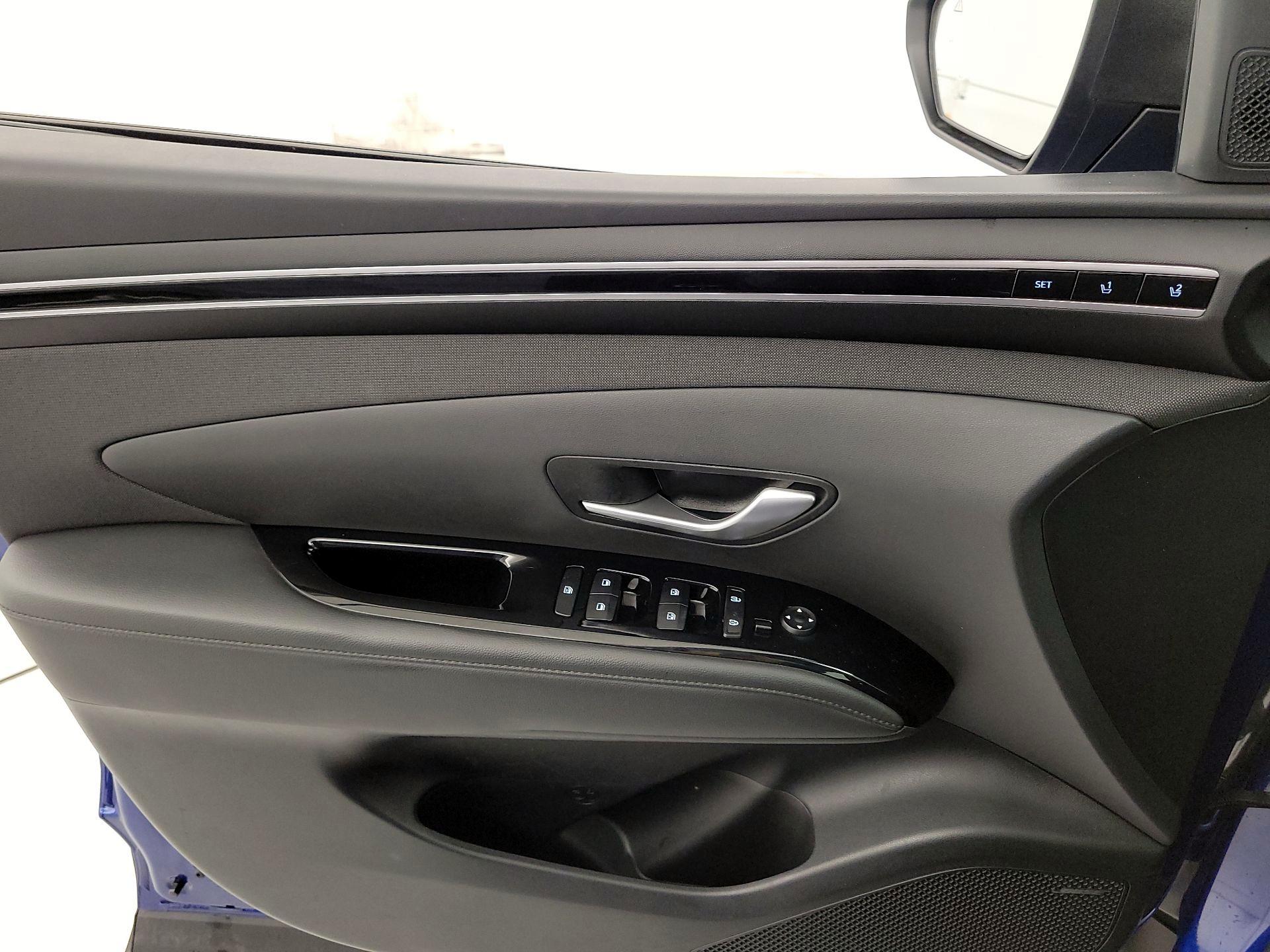 Thumbnail: 2023 Hyundai Tucson - 12