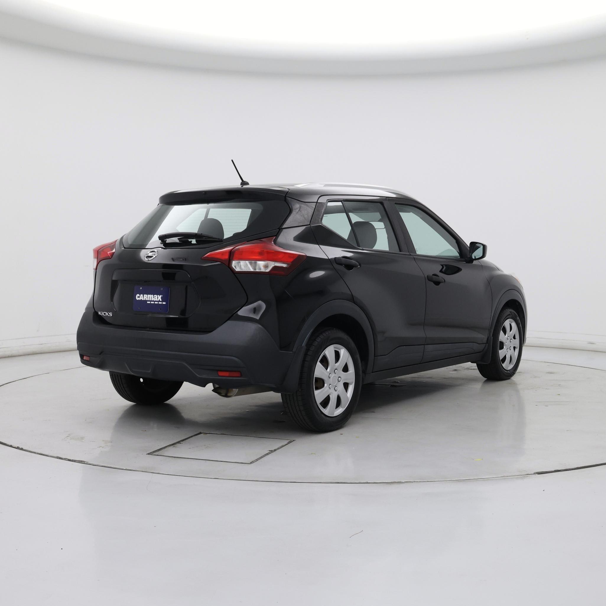 Thumbnail: 2019 Nissan Kicks - 8