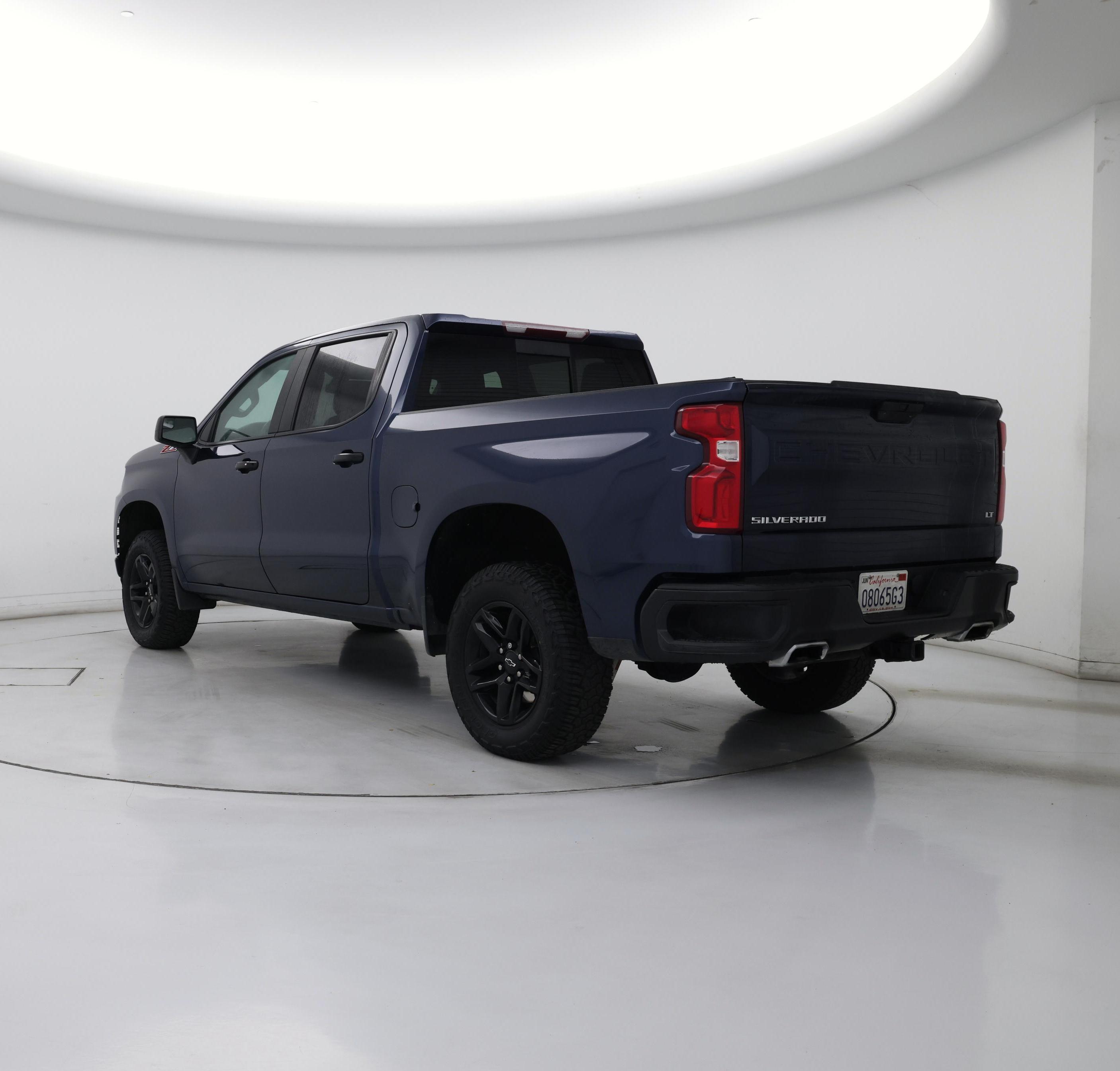 Thumbnail: 2021 Chevrolet Silverado 1500 - 2