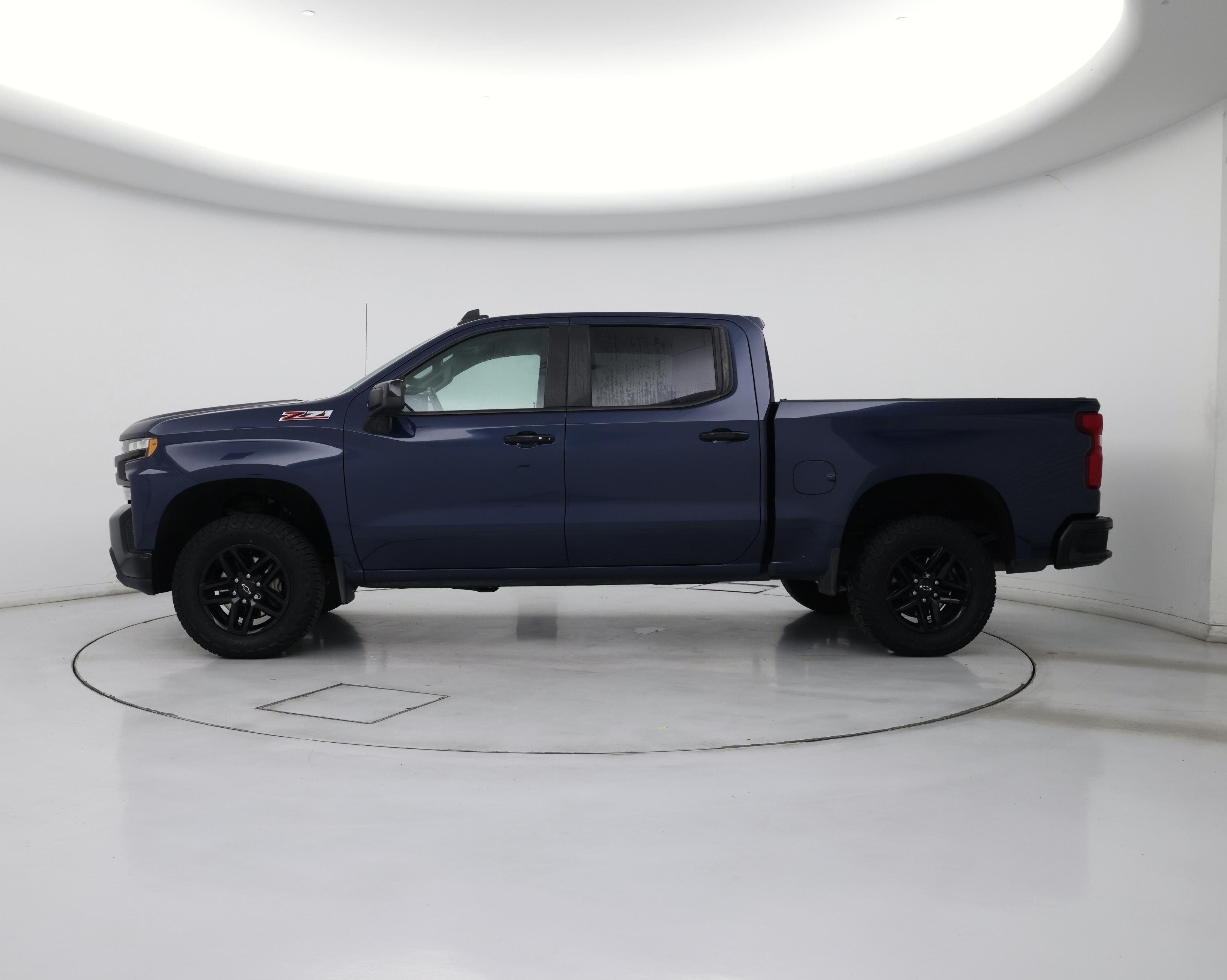 Thumbnail: 2021 Chevrolet Silverado 1500 - 3