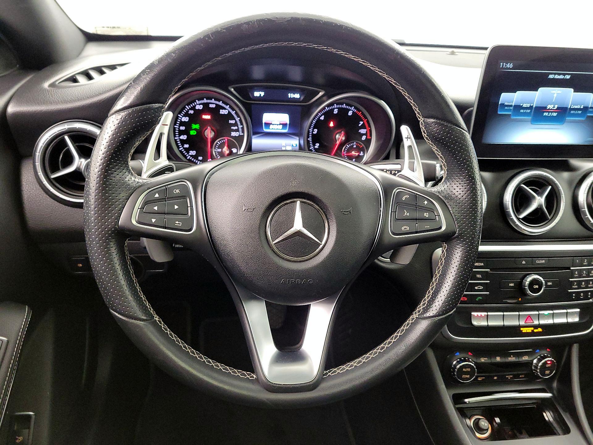 Thumbnail: 2018 Mercedes-Benz CLA - 10