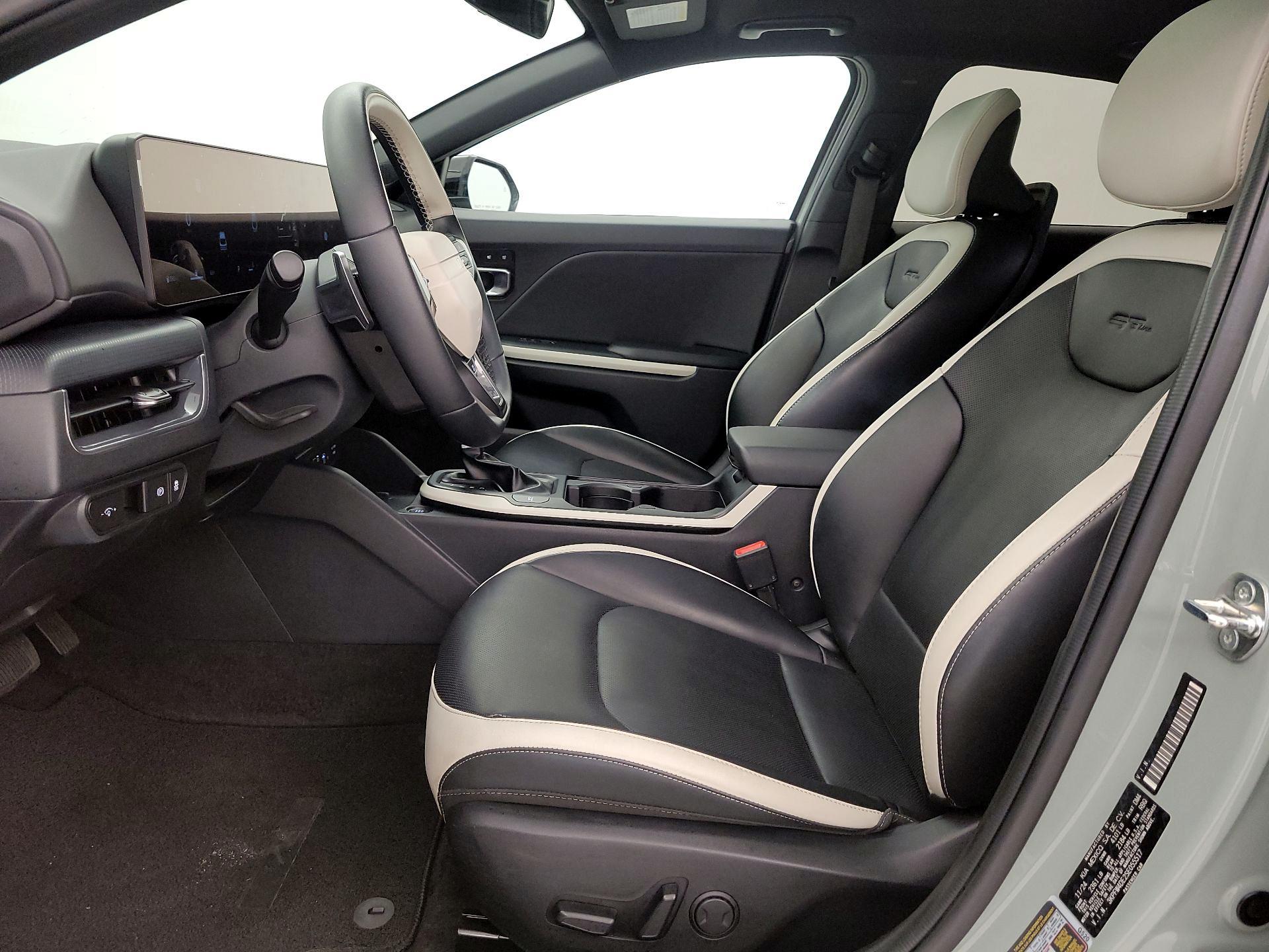 Thumbnail: 2025 Kia K4 - 11