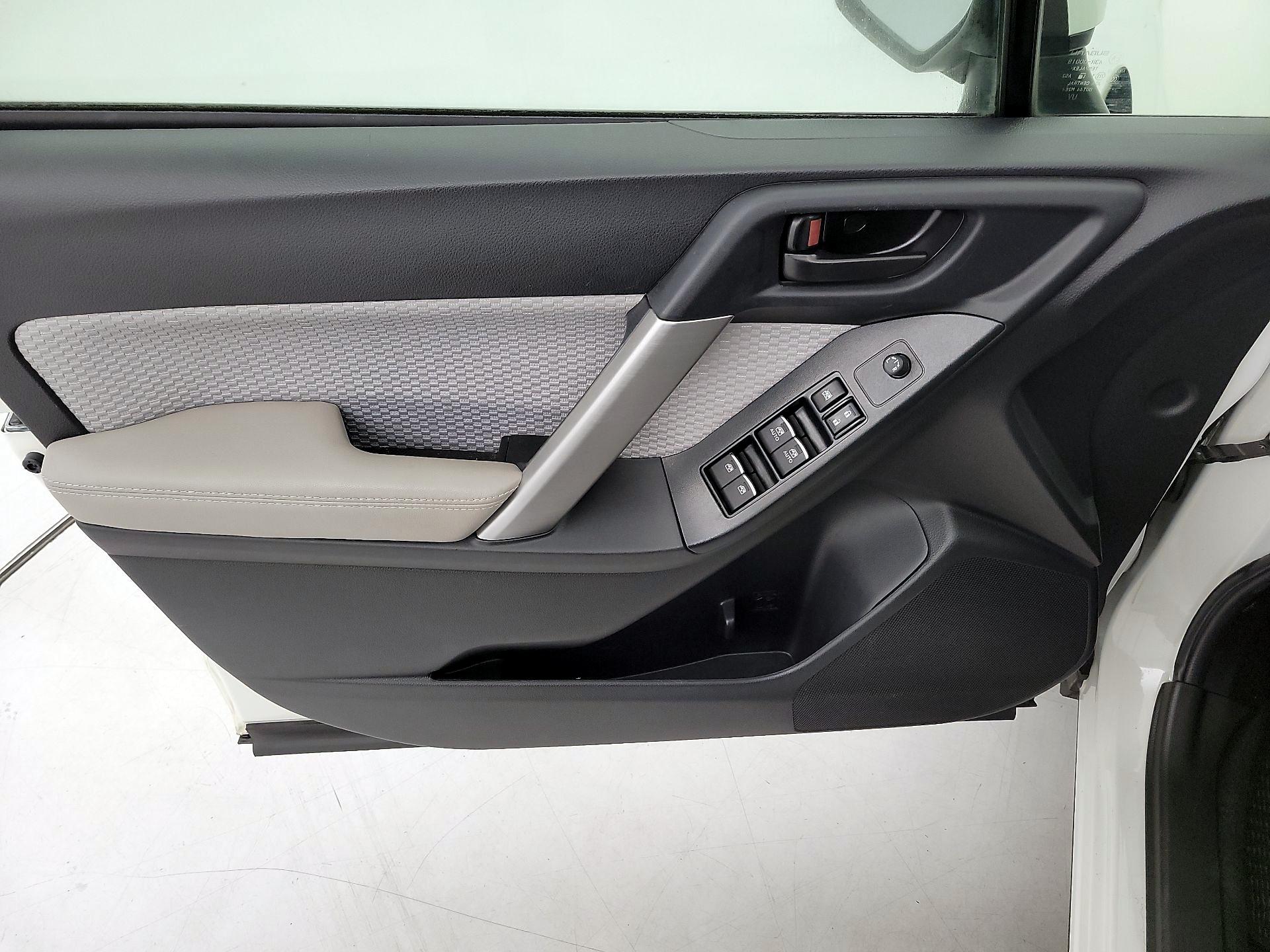 Thumbnail: 2018 Subaru Forester - 12