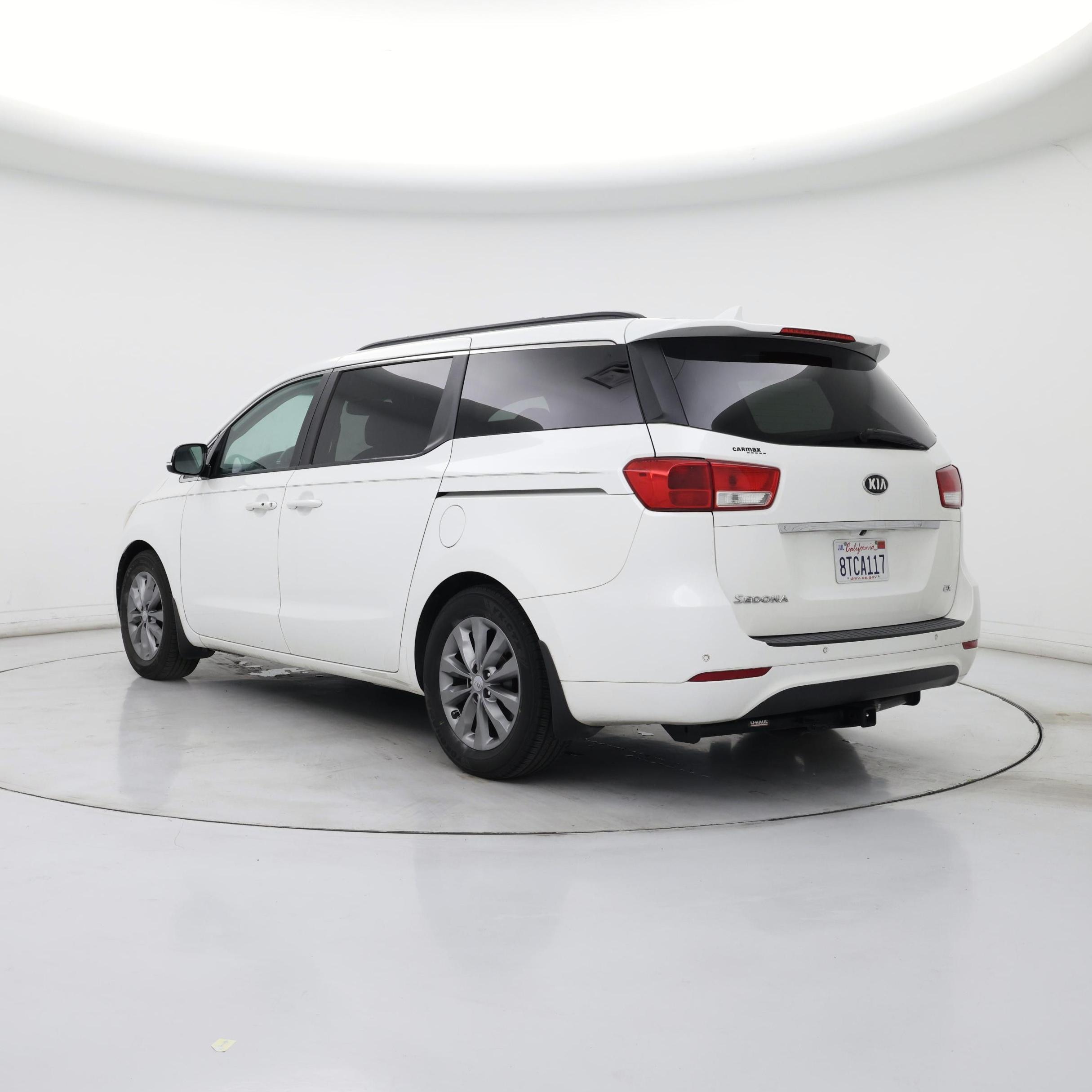 Thumbnail: 2016 Kia Sedona - 2