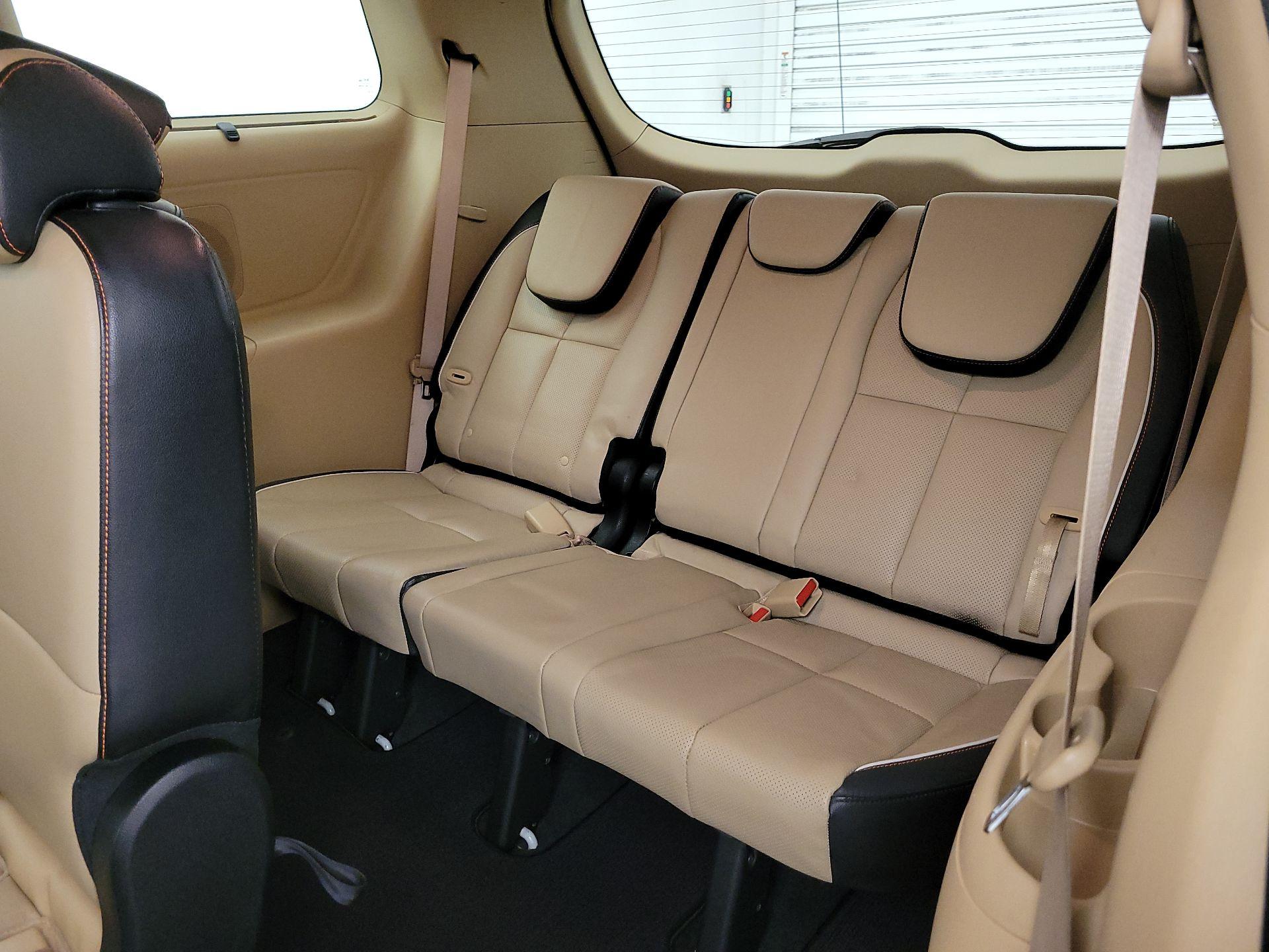 Thumbnail: 2016 Kia Sedona - 20