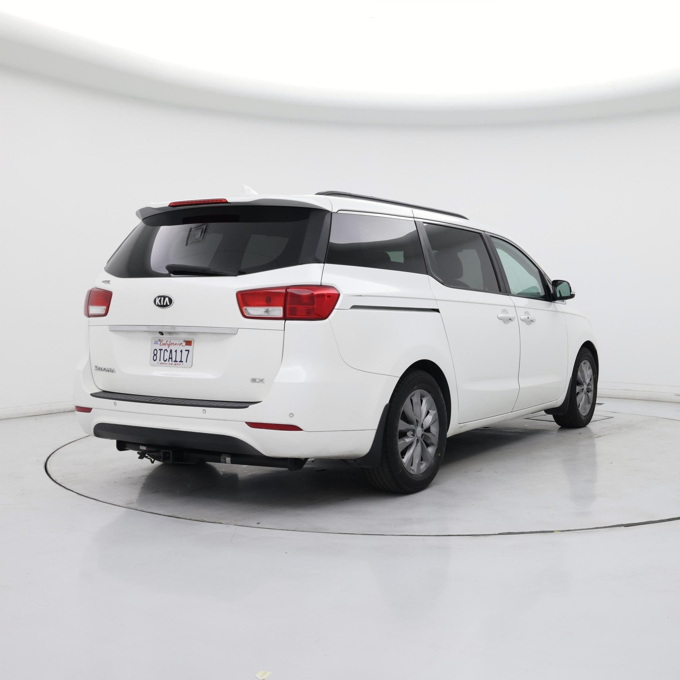 Thumbnail: 2016 Kia Sedona - 8