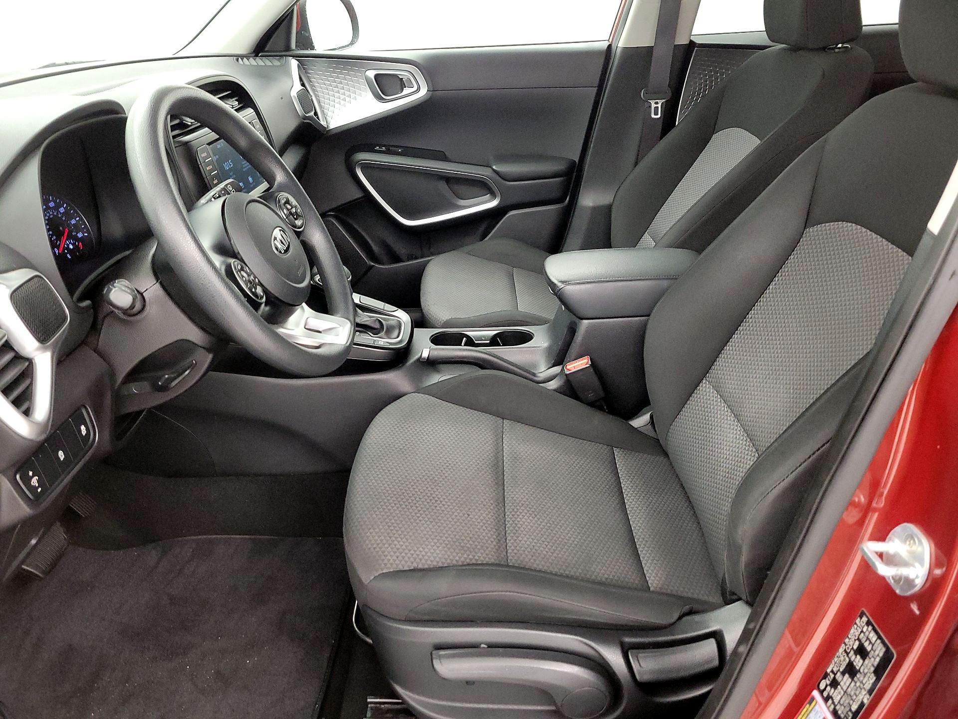 Thumbnail: 2020 Kia Soul - 11