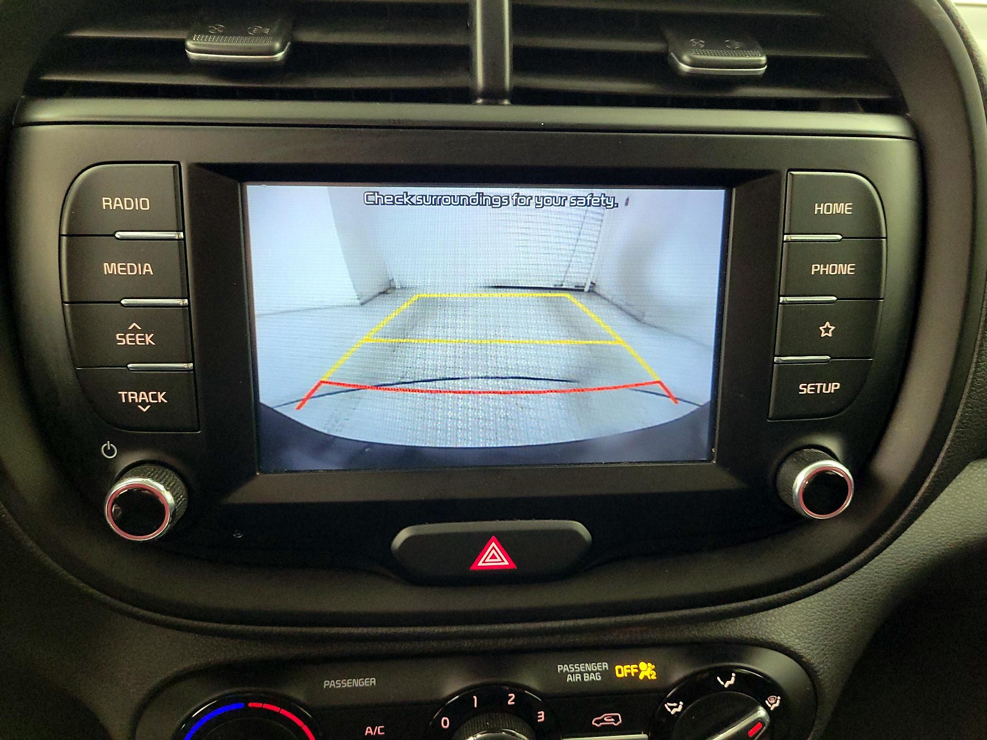 Thumbnail: 2020 Kia Soul - 14