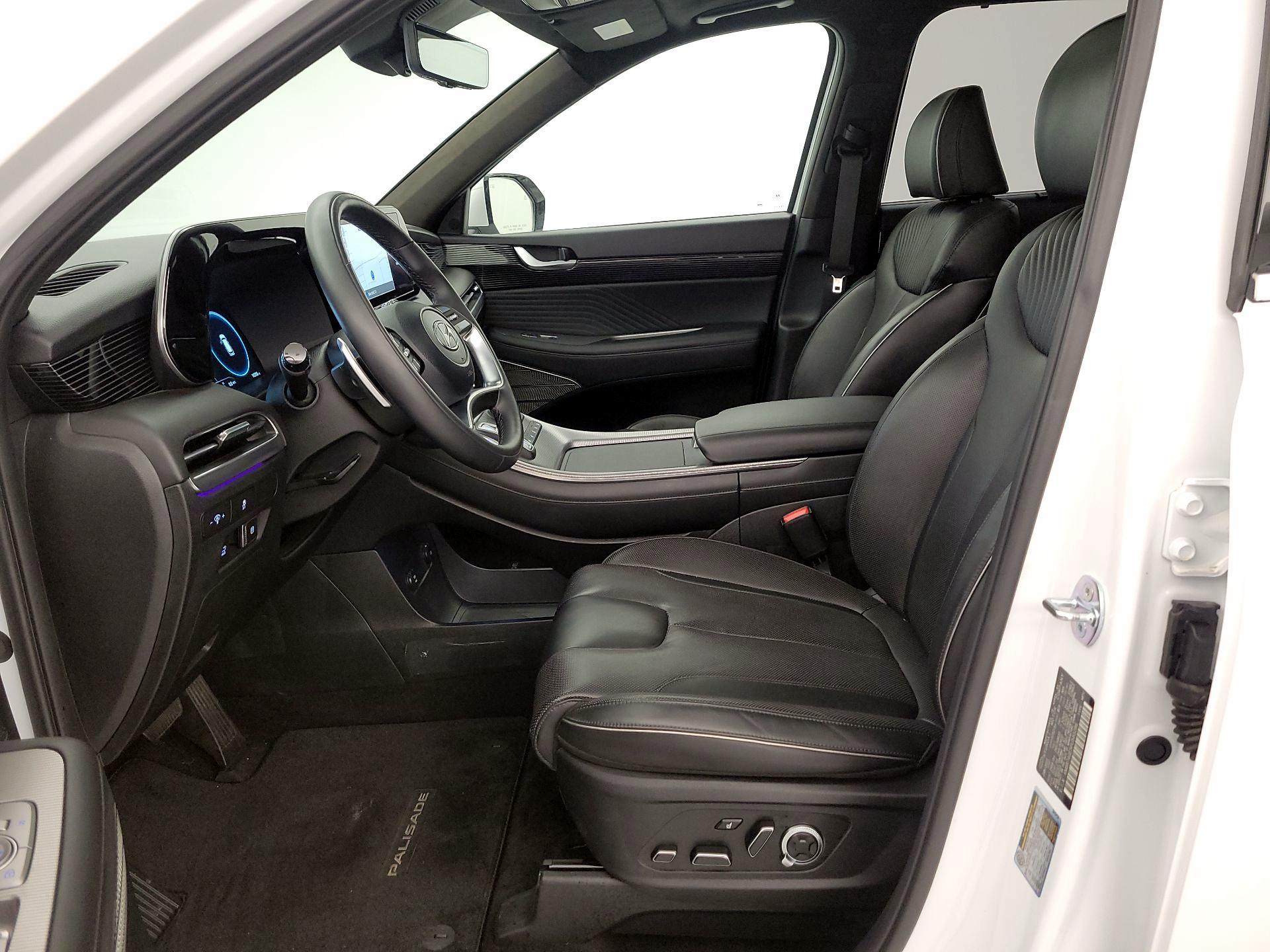 Thumbnail: 2023 Hyundai Palisade - 11