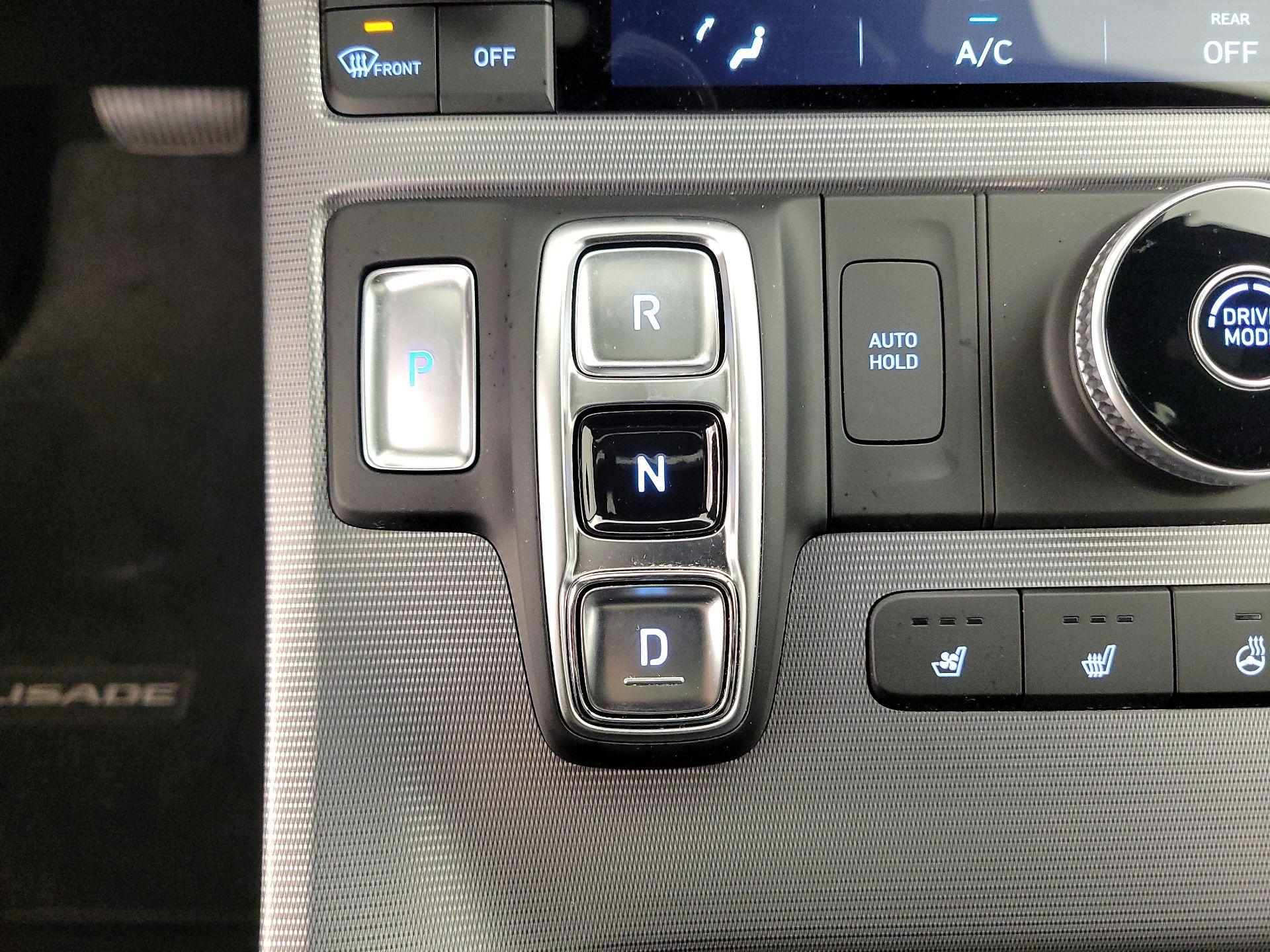 Thumbnail: 2023 Hyundai Palisade - 18