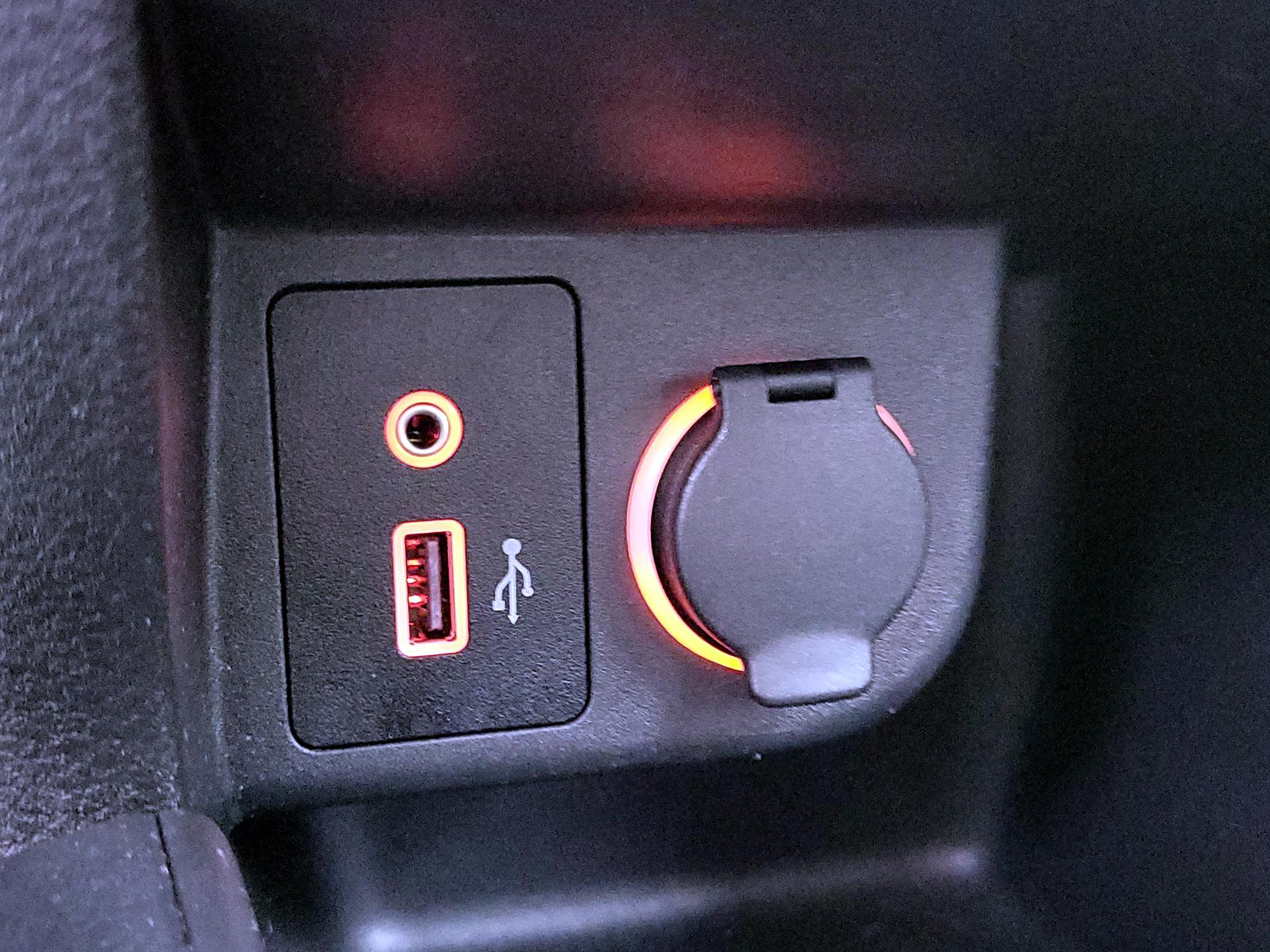 Thumbnail: 2022 Nissan Kicks - 18