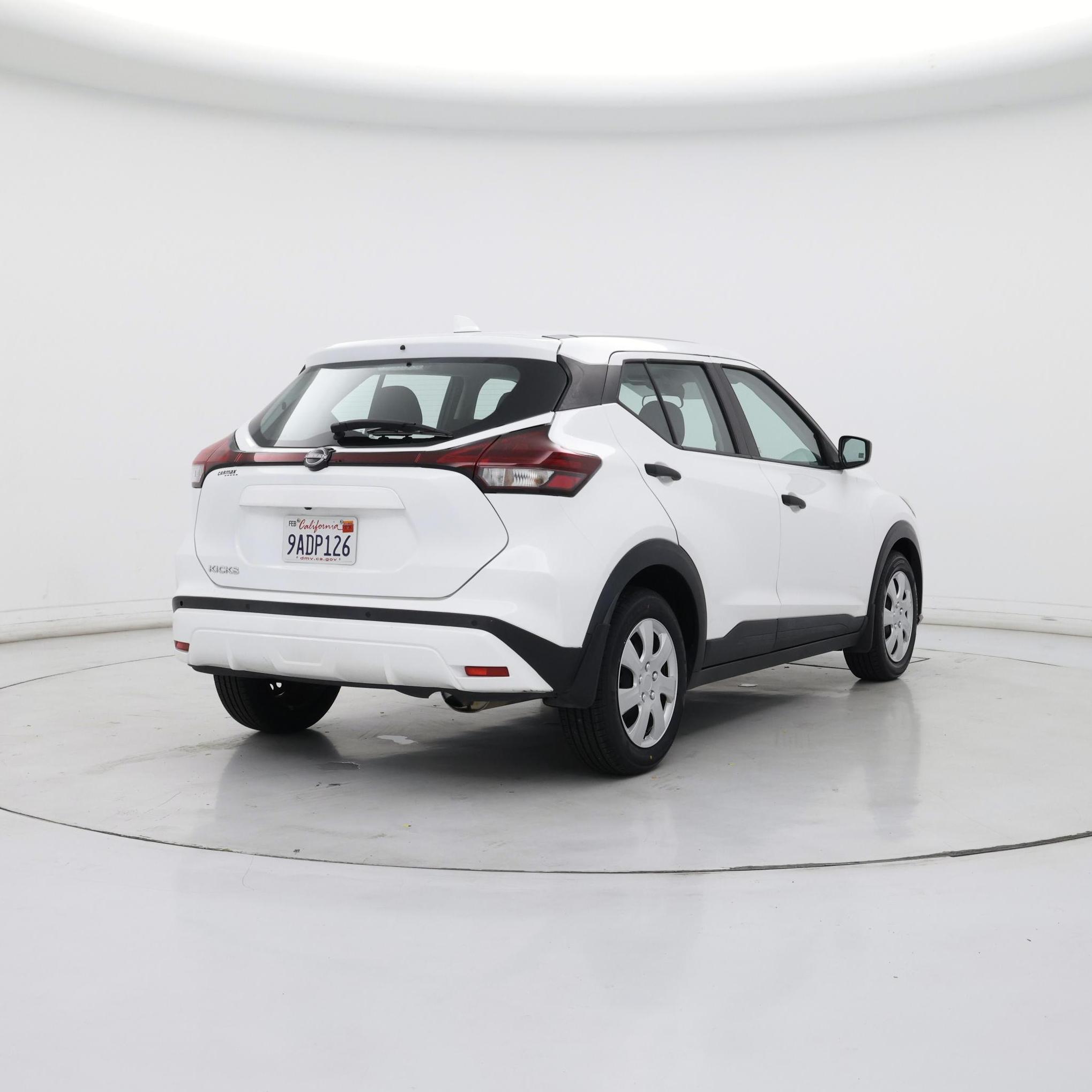 Thumbnail: 2022 Nissan Kicks - 8