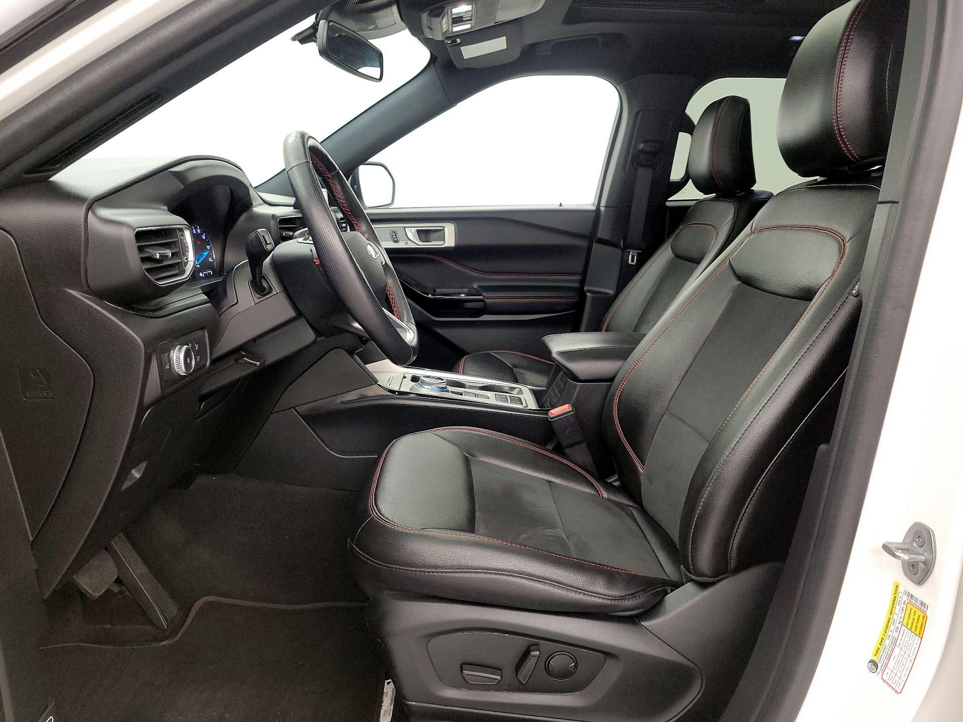 Thumbnail: 2022 Ford Explorer - 11