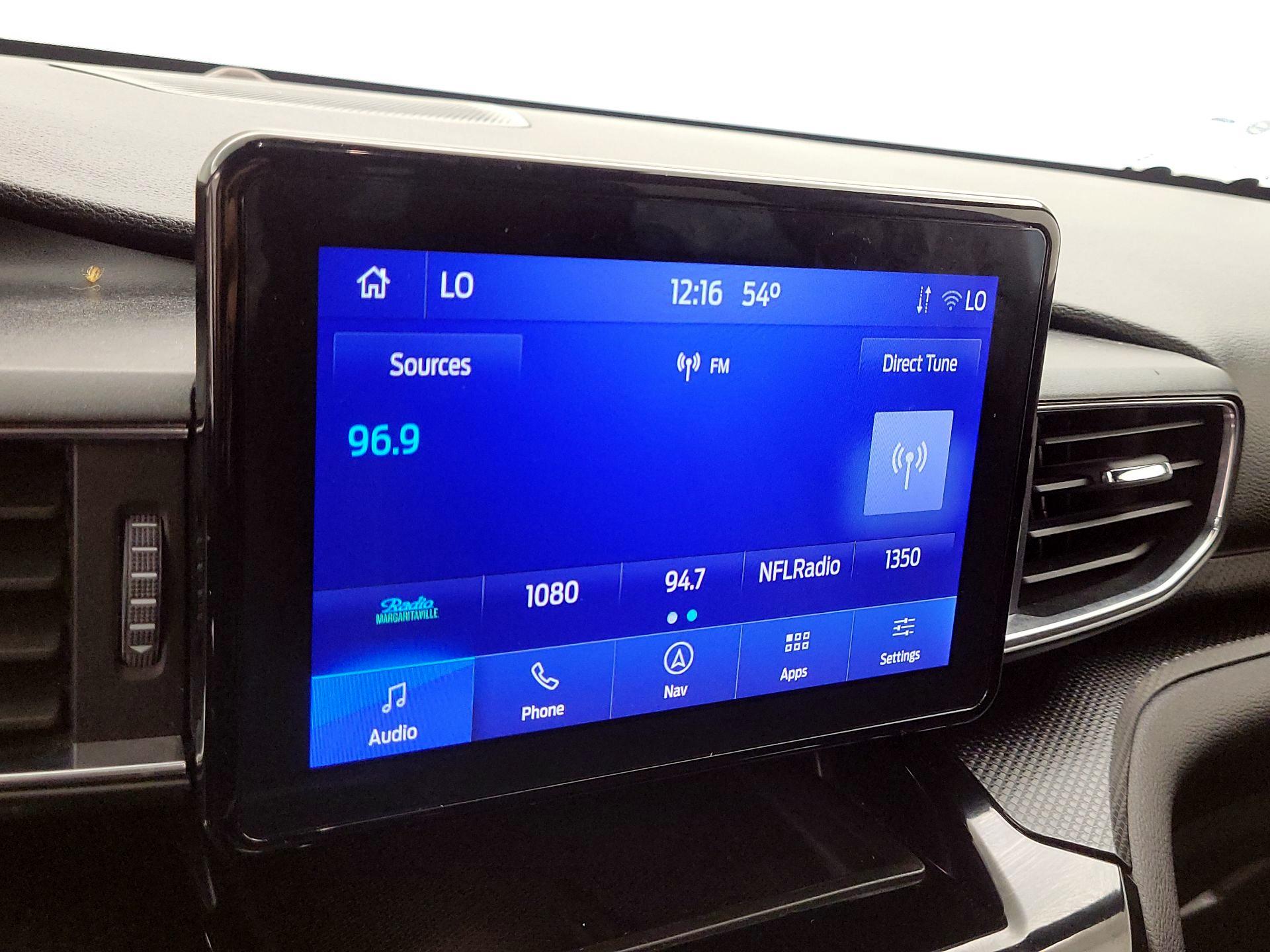 Thumbnail: 2022 Ford Explorer - 16