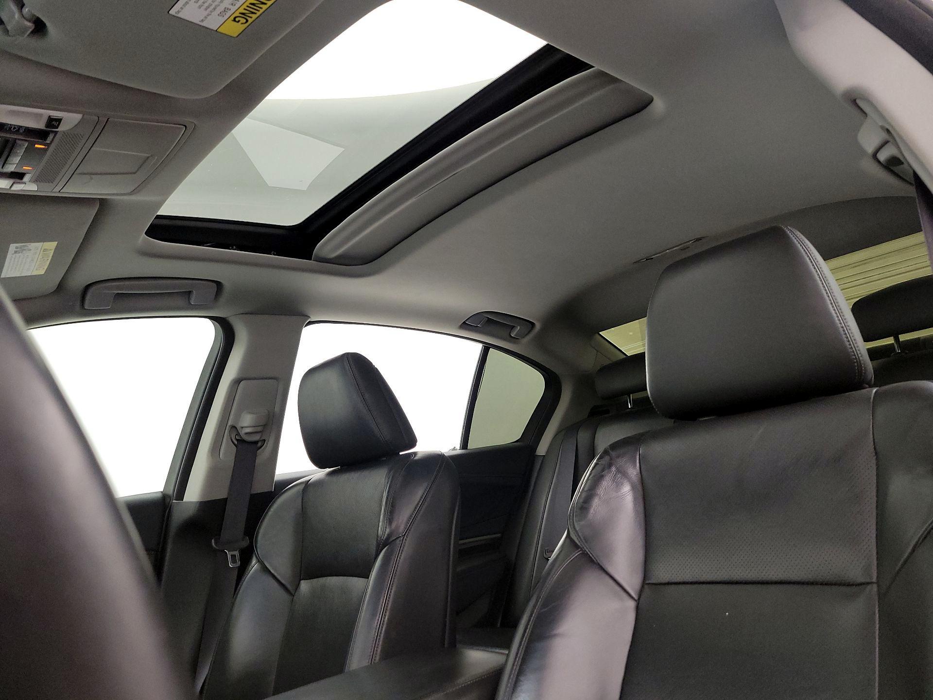 Thumbnail: 2014 Acura RLX - 19