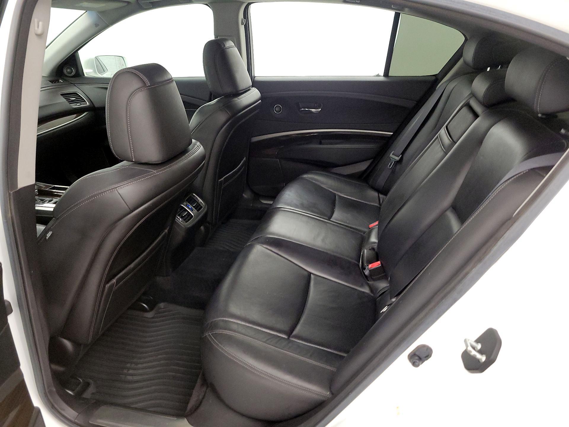 Thumbnail: 2014 Acura RLX - 20