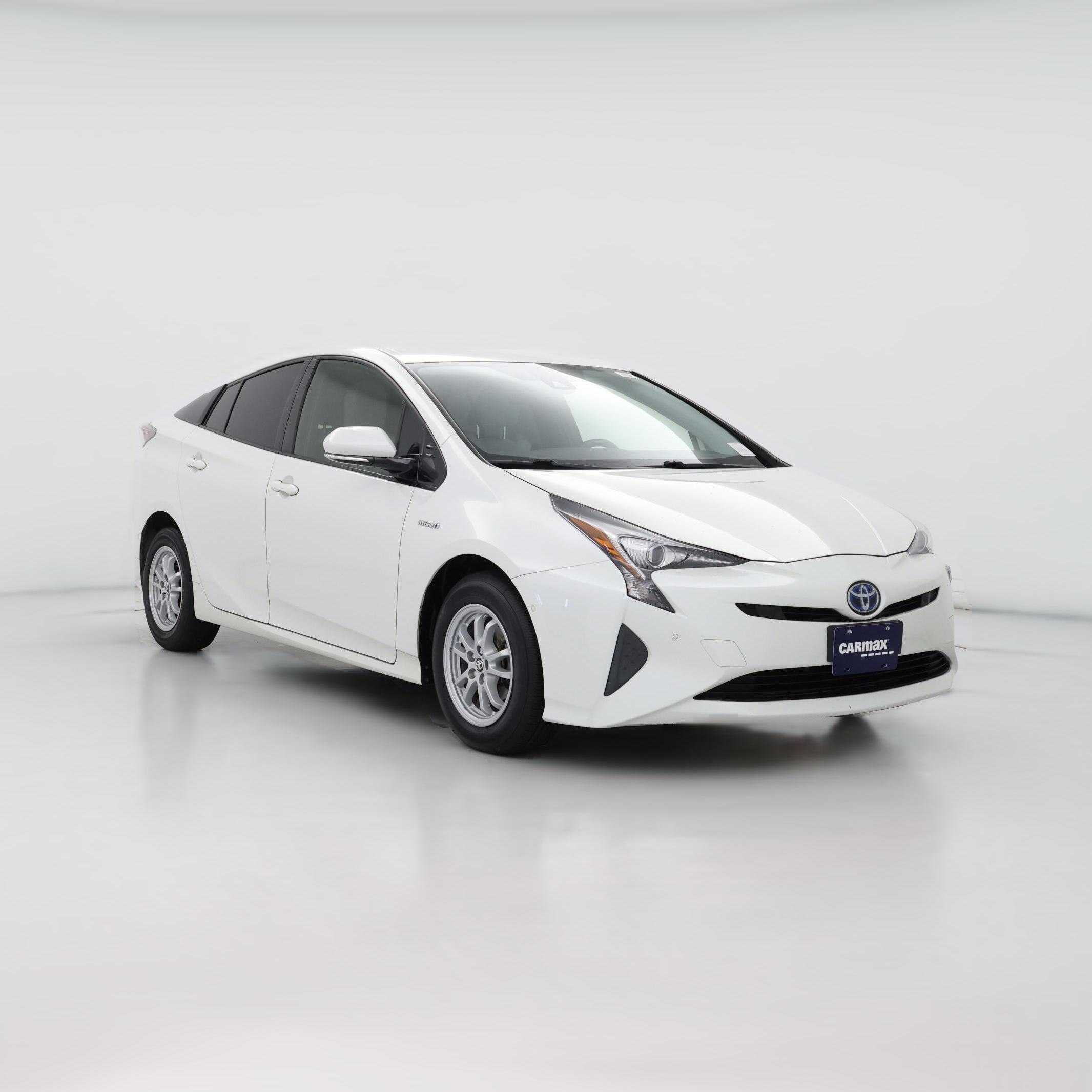 Thumbnail: 2017 Toyota Prius - 1
