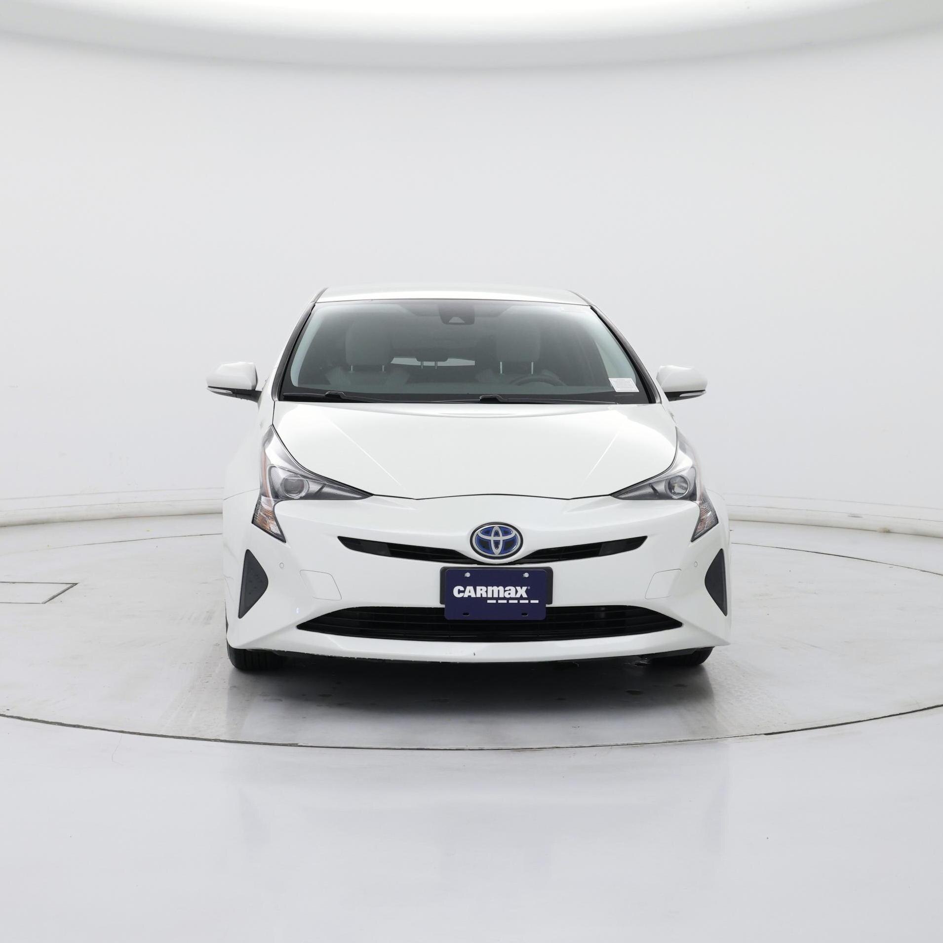 Thumbnail: 2017 Toyota Prius - 5
