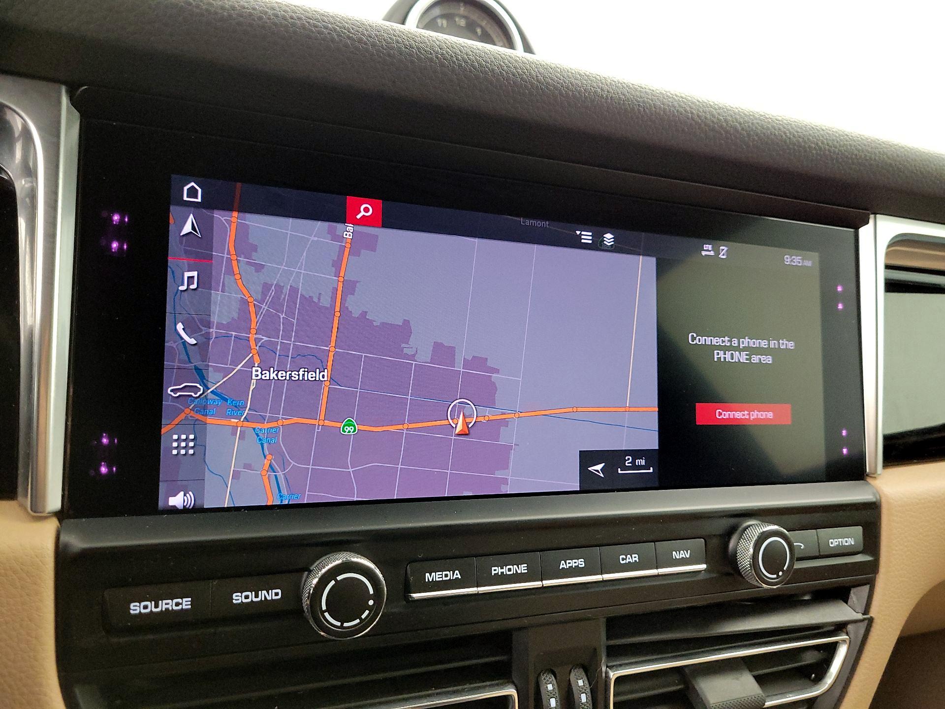 Thumbnail: 2019 Porsche Macan - 14