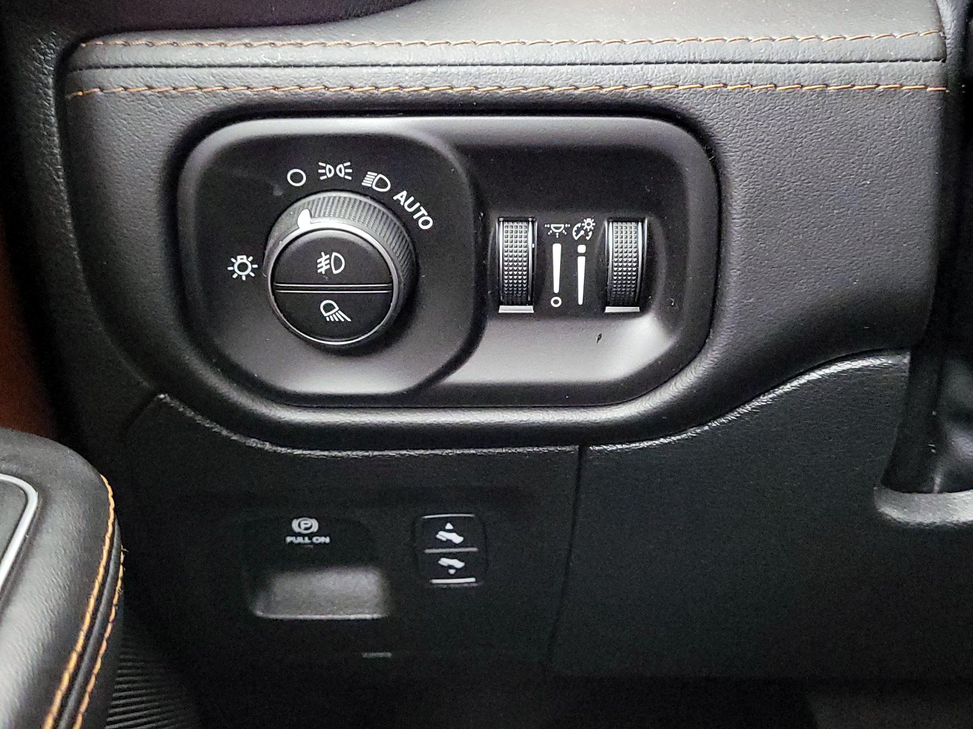 Thumbnail: 2022 RAM 1500 - 13