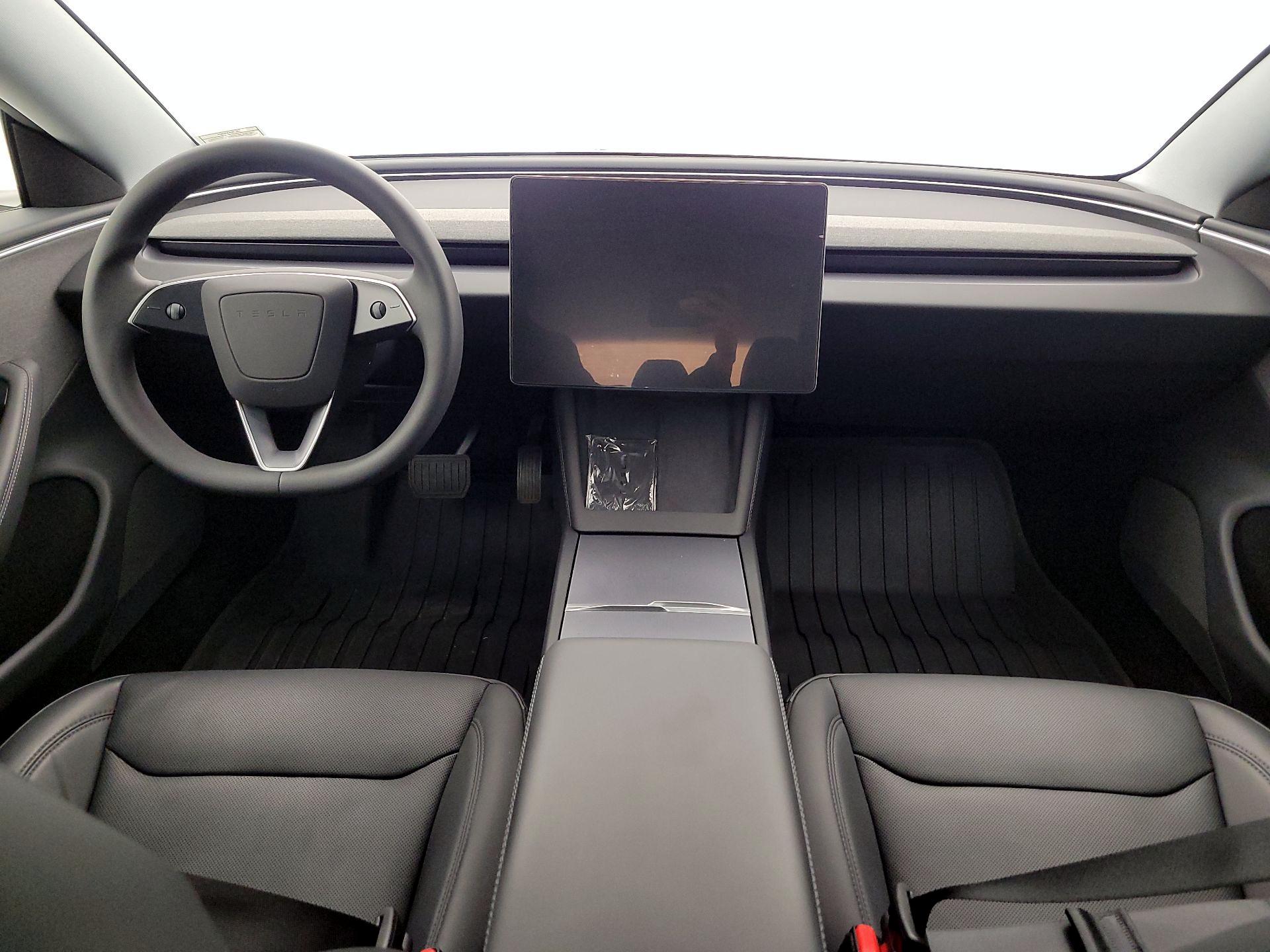 Thumbnail: 2025 Tesla Model 3 - 9