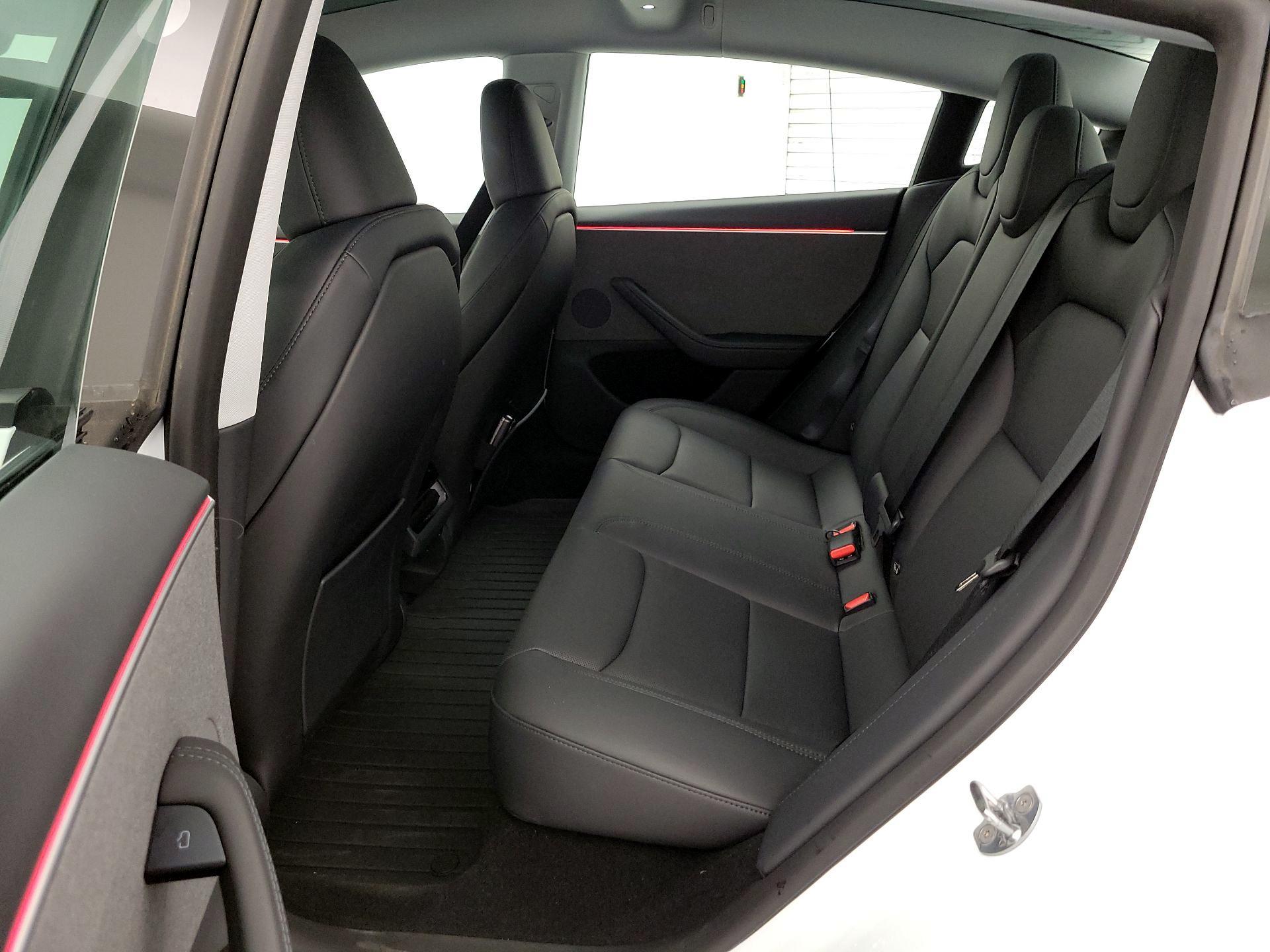 Thumbnail: 2025 Tesla Model 3 - 18