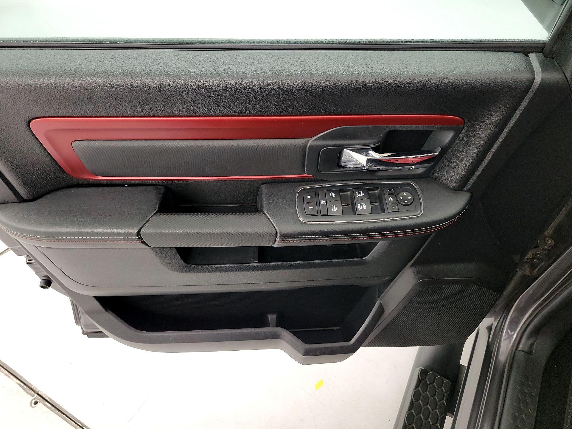 Thumbnail: 2016 RAM 1500 - 12