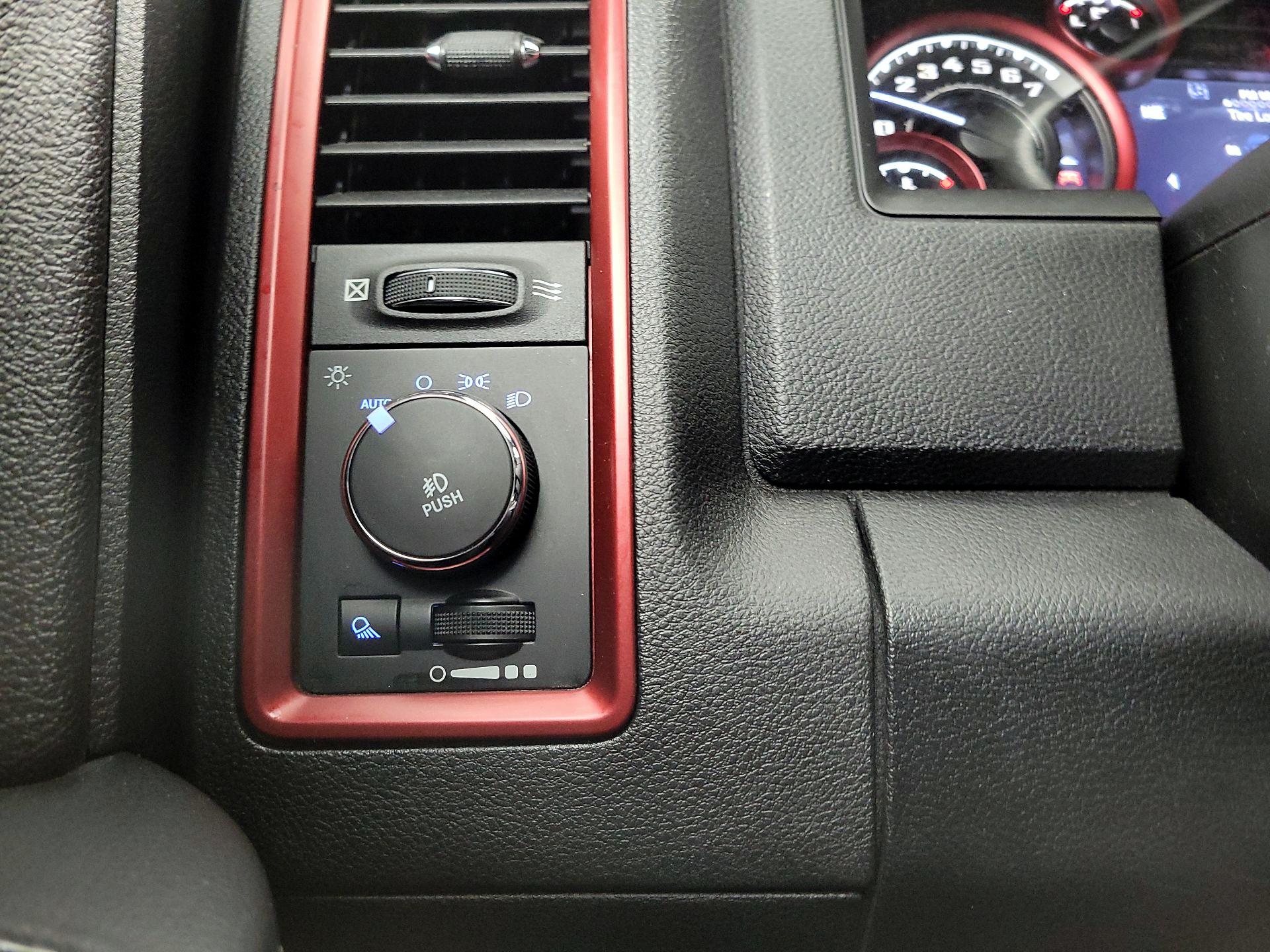 Thumbnail: 2016 RAM 1500 - 13