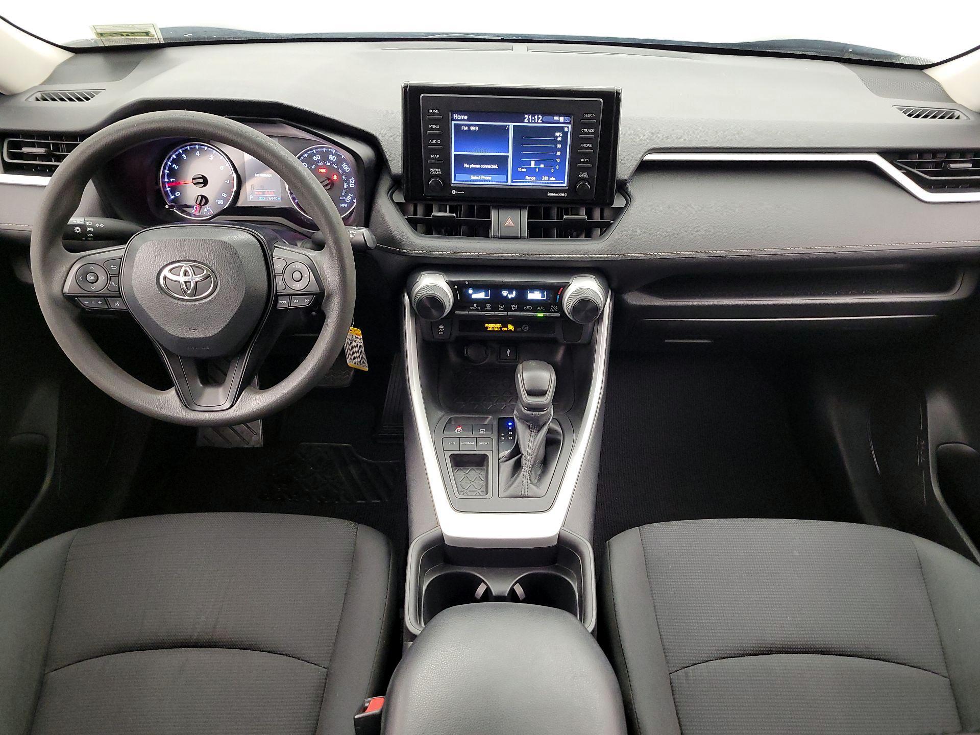 Thumbnail: 2021 Toyota RAV4 - 9