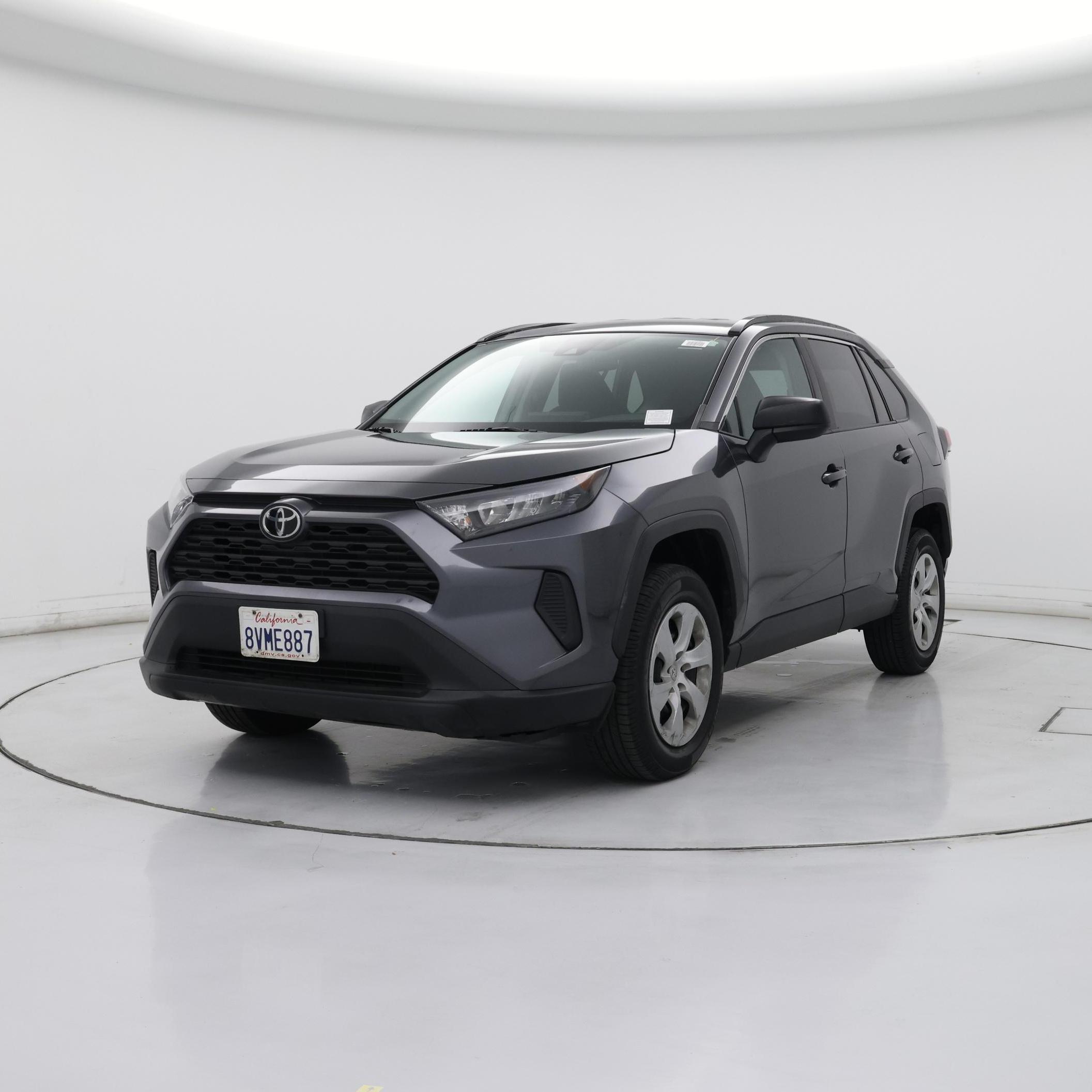 Thumbnail: 2021 Toyota RAV4 - 4