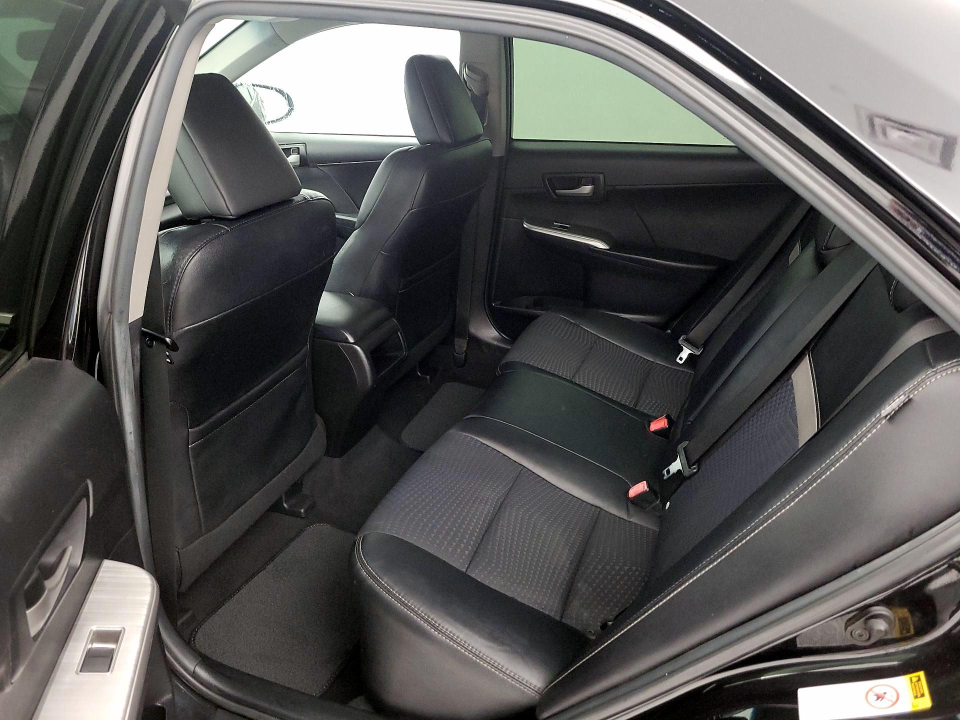 Thumbnail: 2014 Toyota Camry - 19