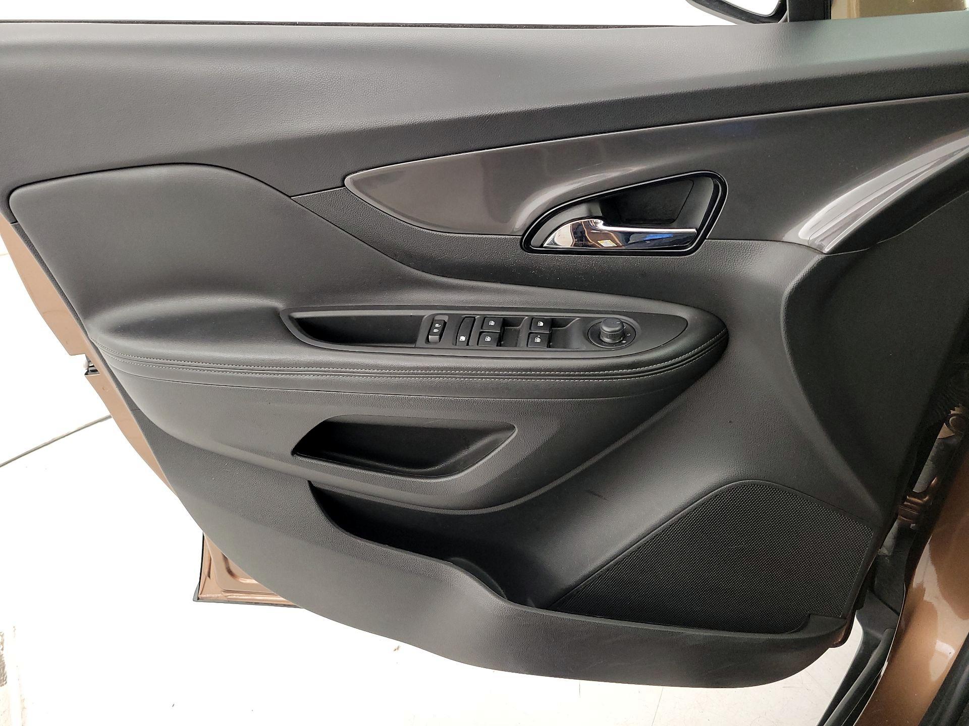 Thumbnail: 2017 Buick Encore - 12