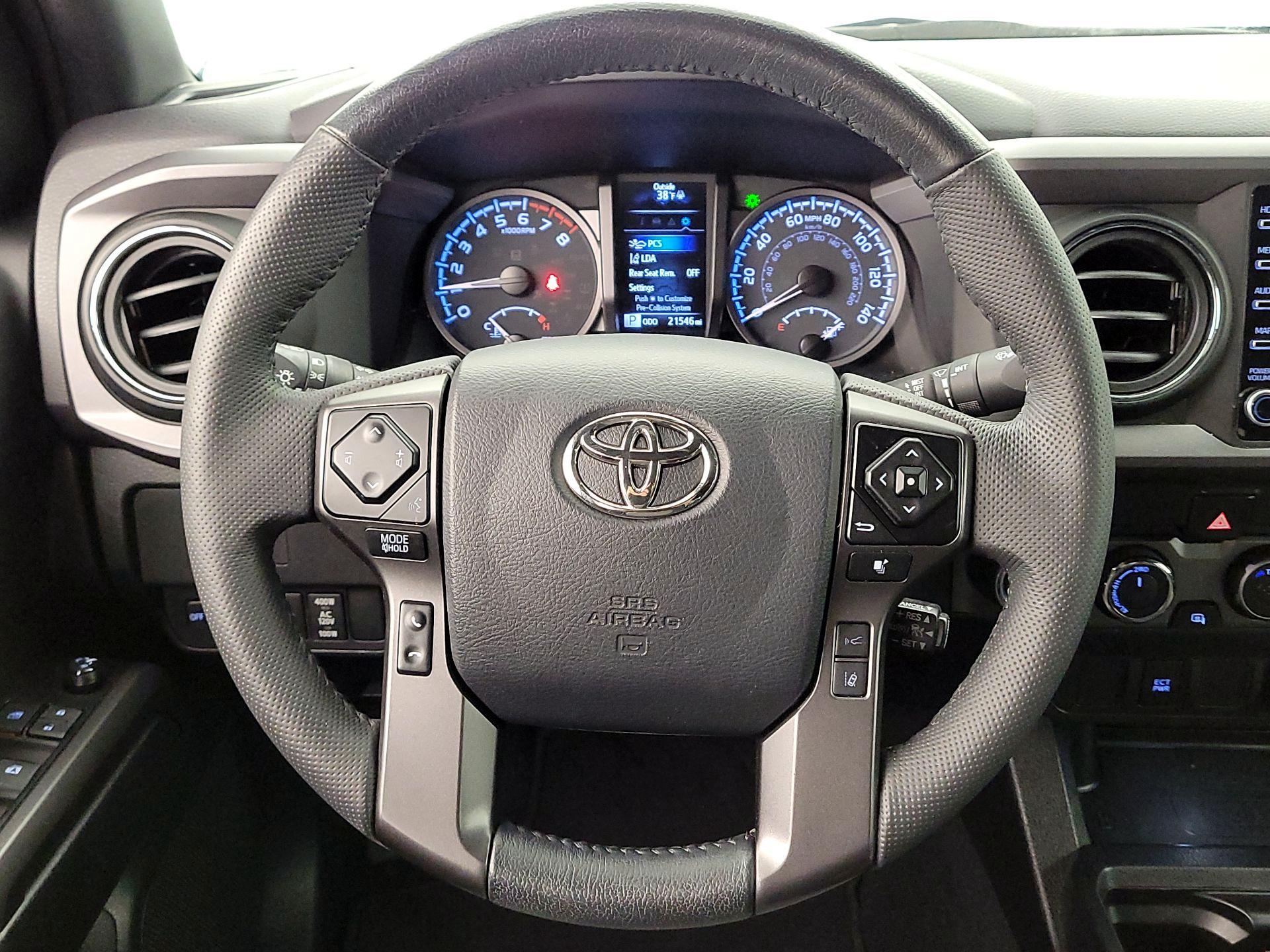 Thumbnail: 2023 Toyota Tacoma - 10